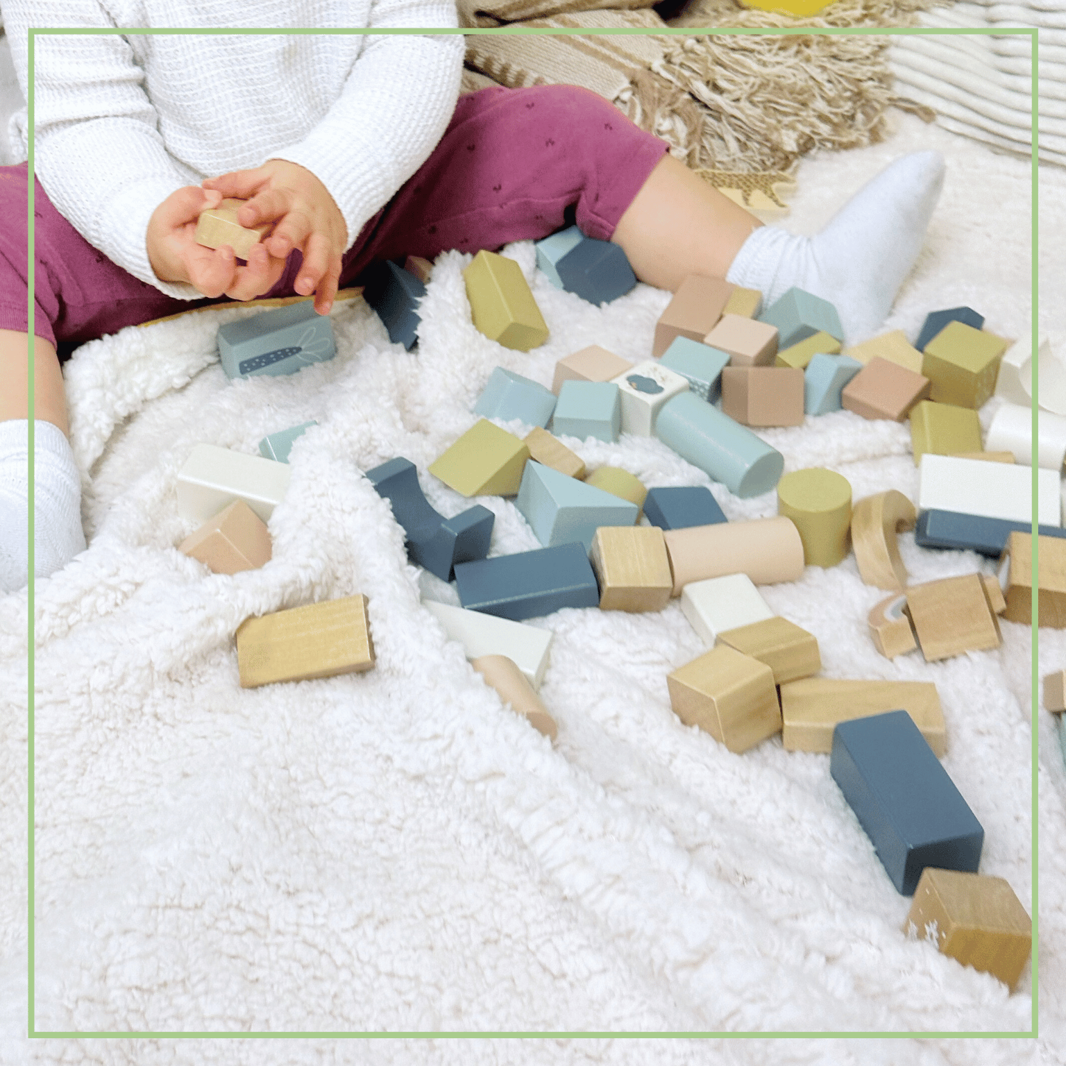 Wooden Building Blocks - 70pc Natural Wood Block Set Ages 2+