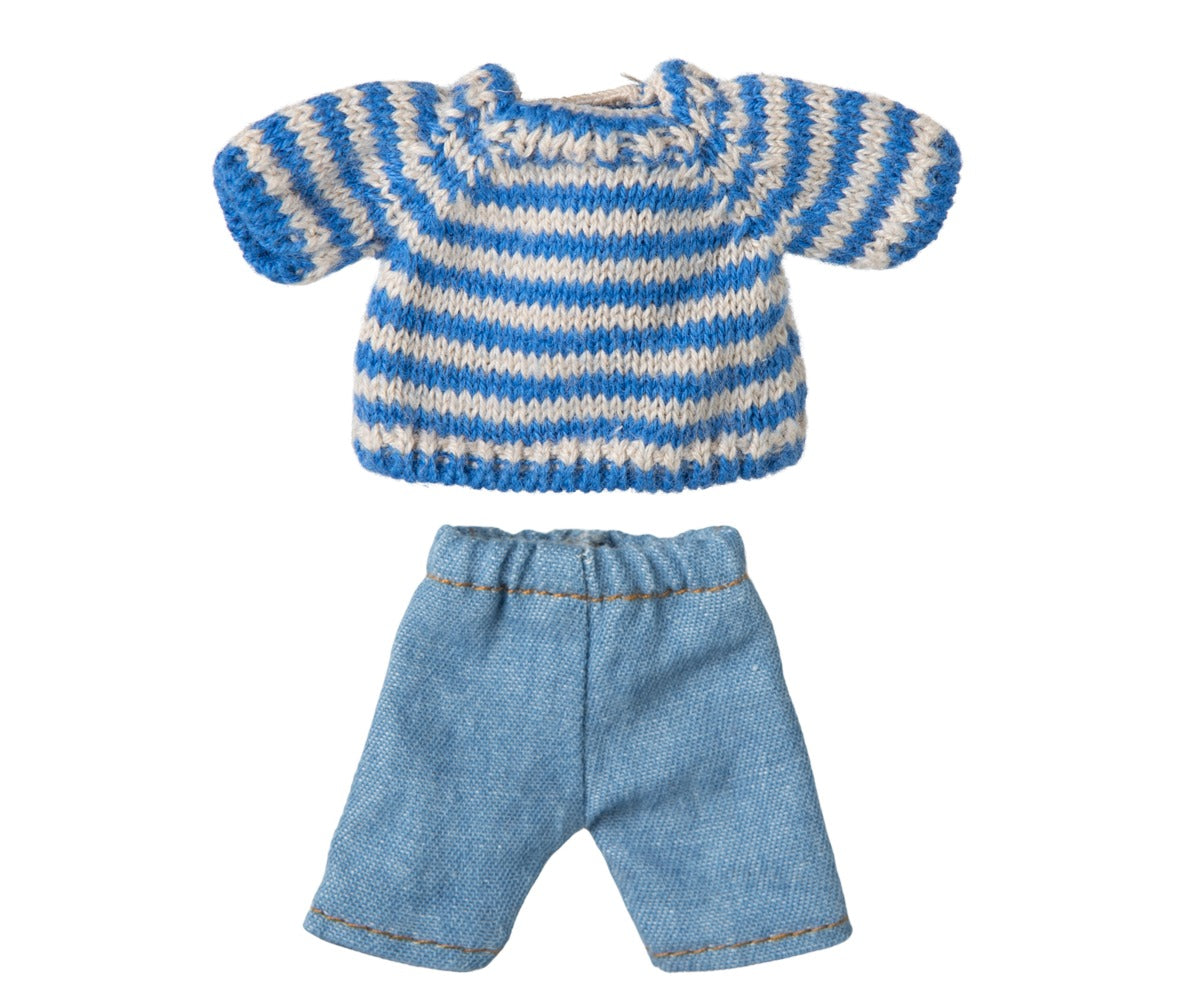 Knitted Sweater and Pants, Big Brother Mouse