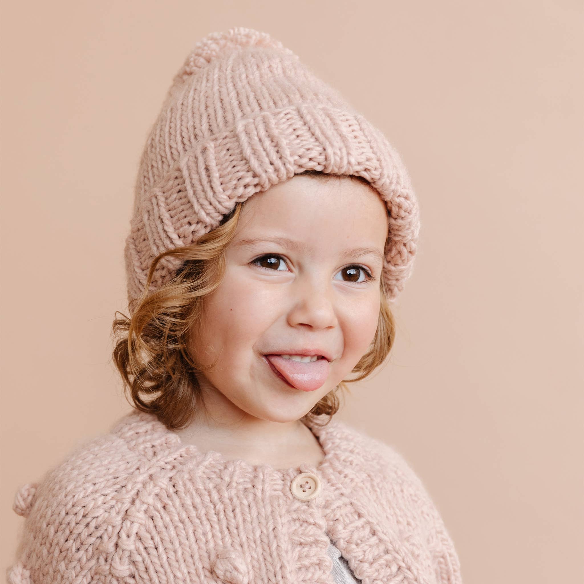Classic Pom Hat Blush