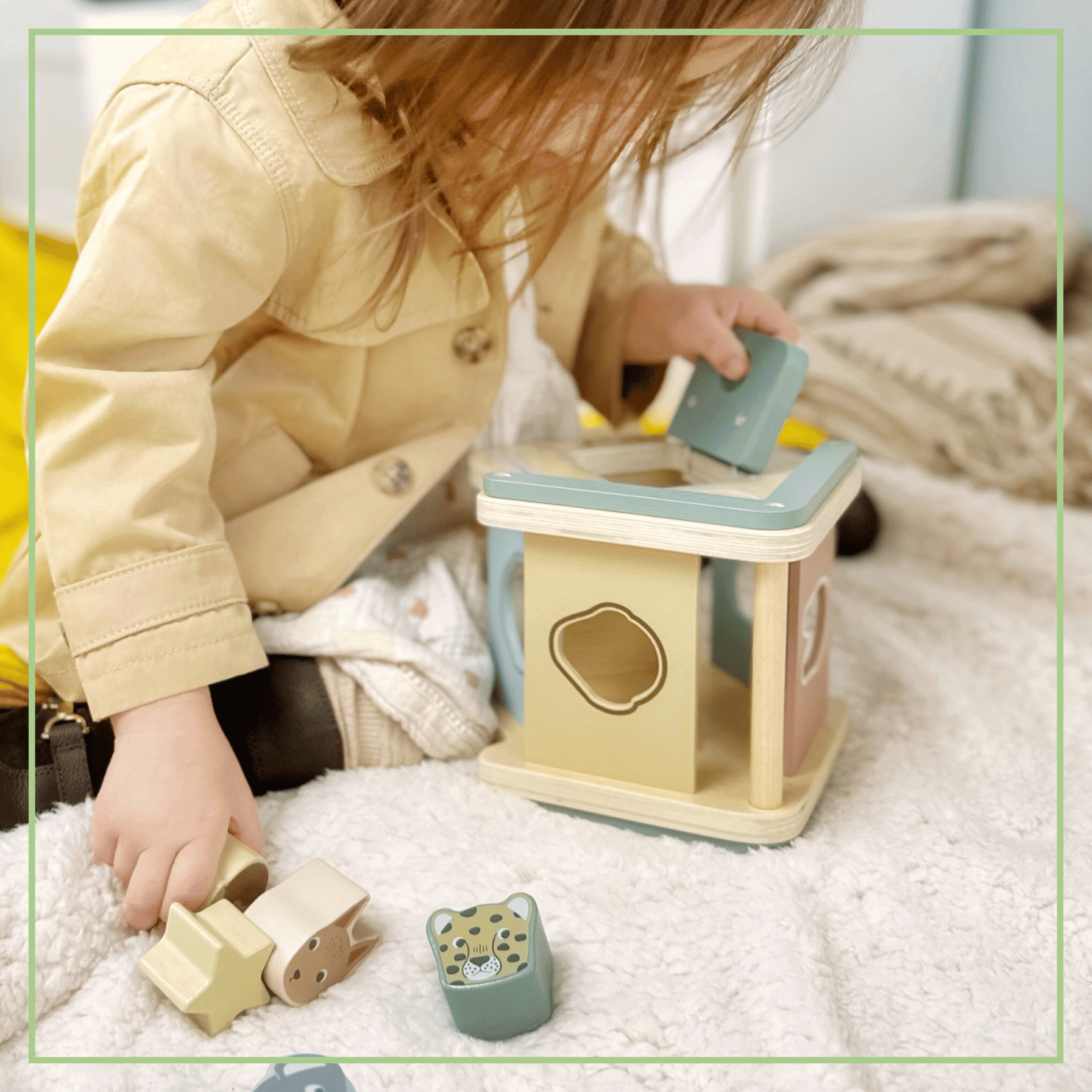 Wooden Shape Sorter - Classic Montessori Learning Toy Ages 1-3