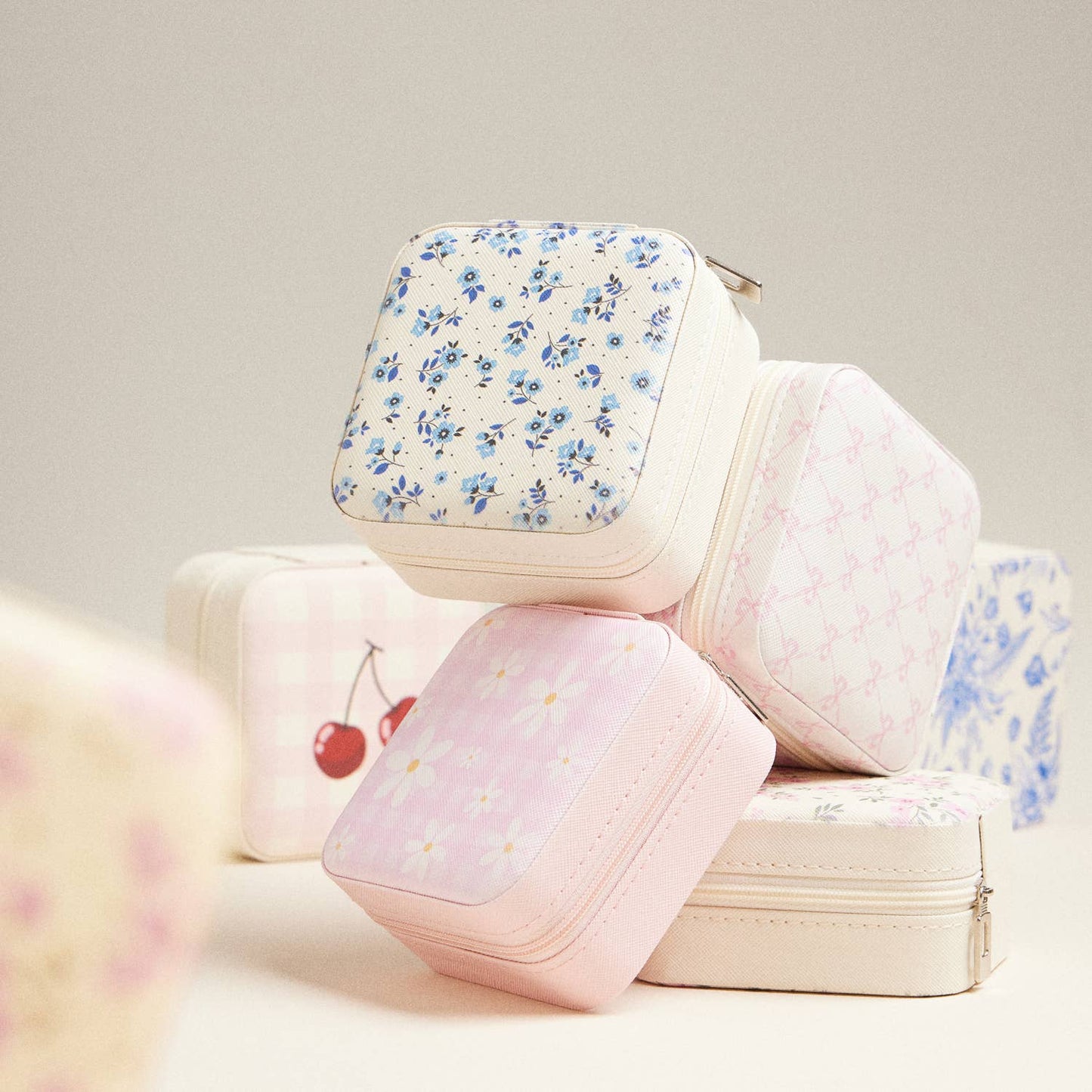 Multi Color Flower Pattern Jewelry Box