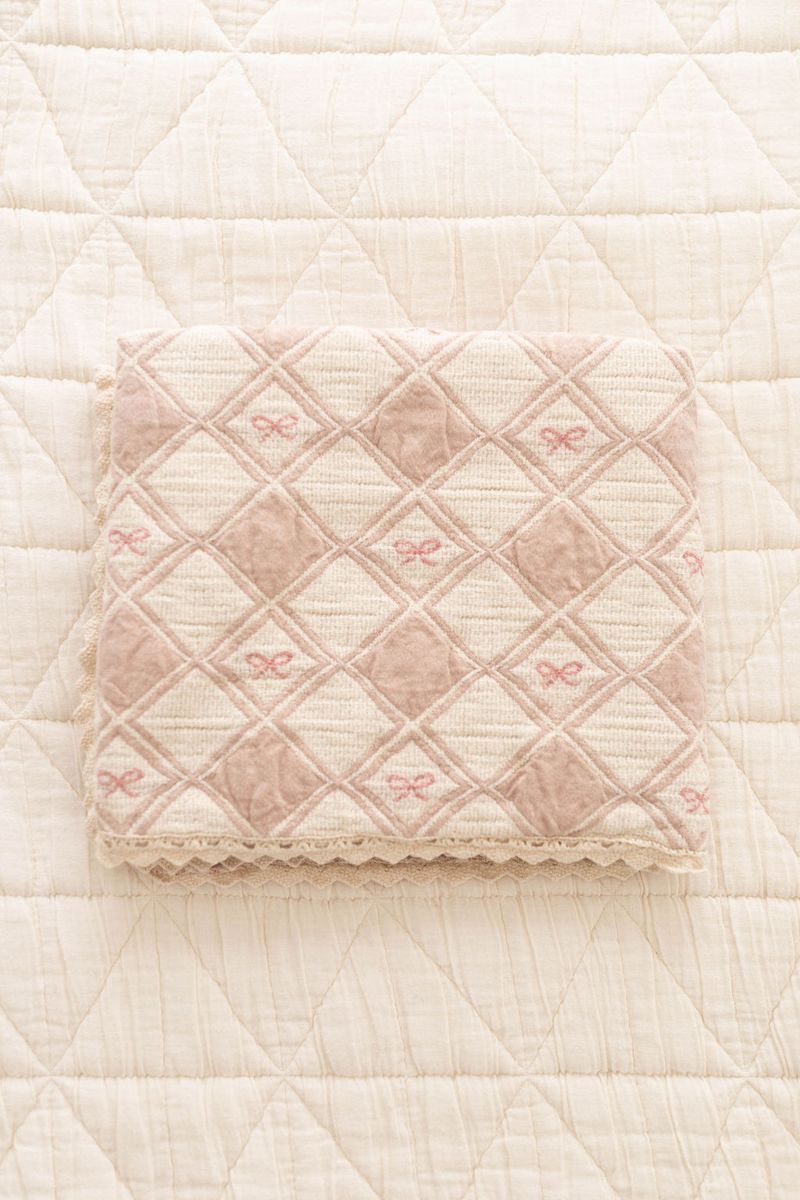 Patchwork Blanket - Bows