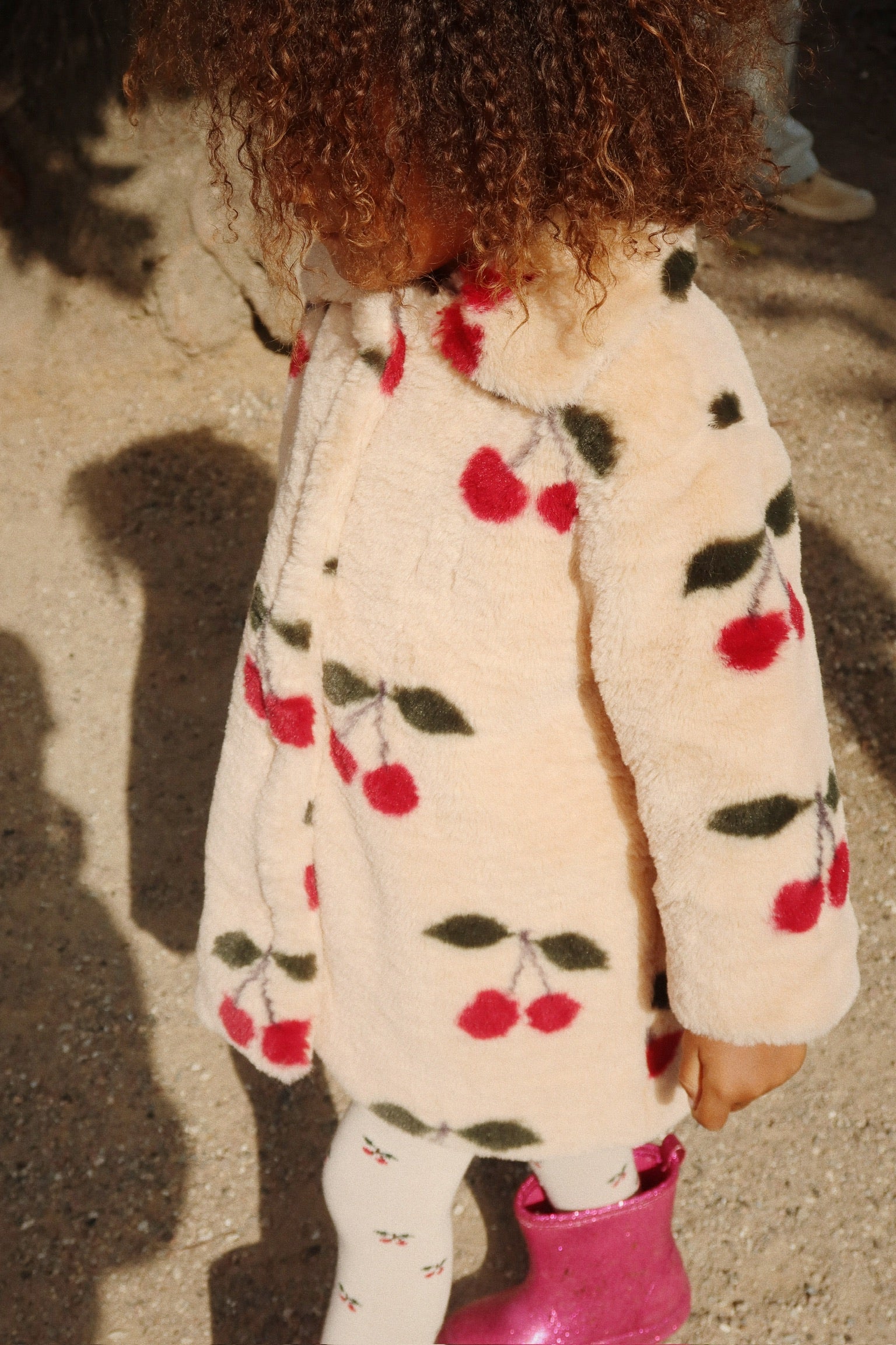 Fuzzie Coat GRS - Ma Grande Cerise