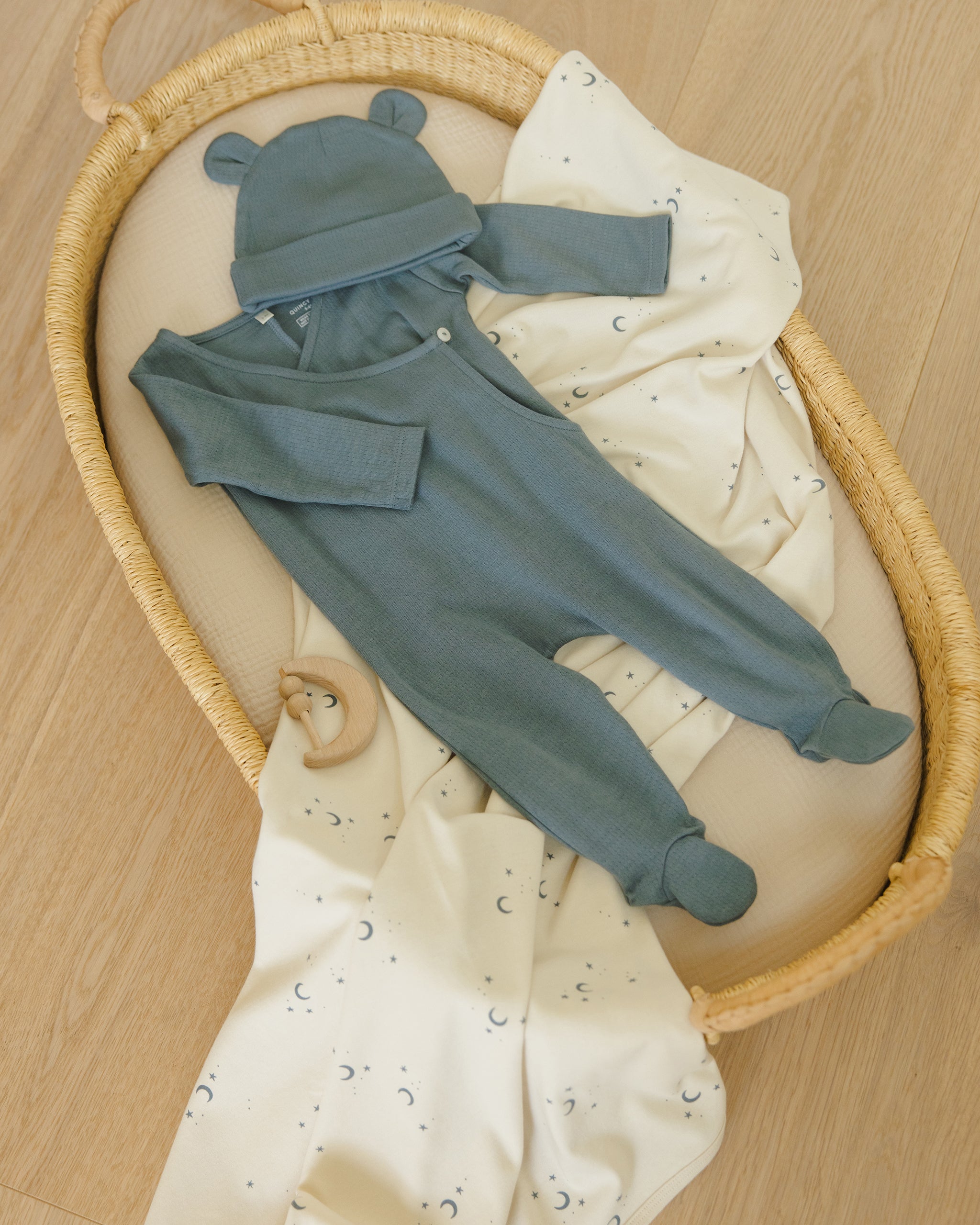 Swaddle || Moons