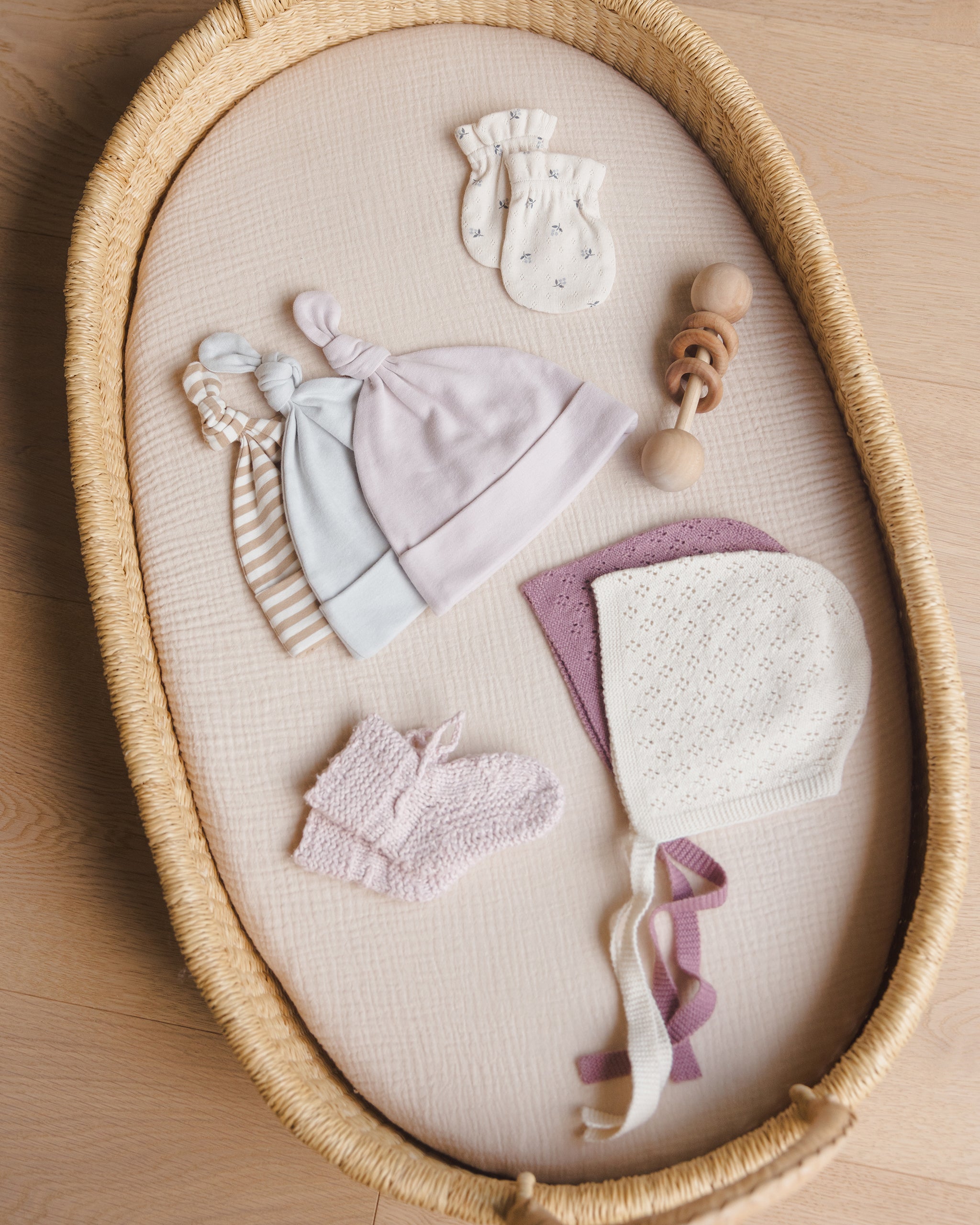 Knotted Baby Hat || Lilac