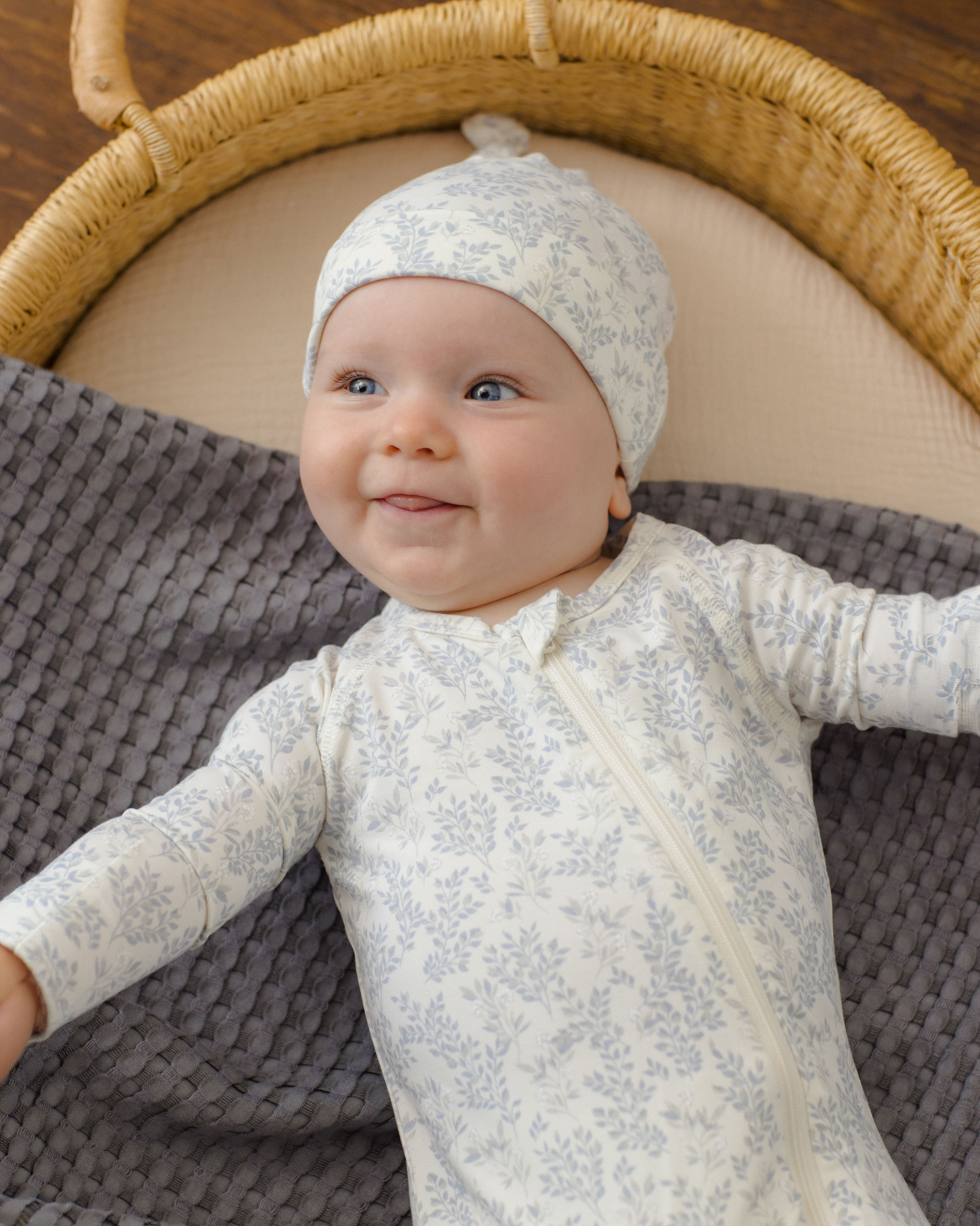 Bamboo Zip Footie Cloud Floral - Ivory