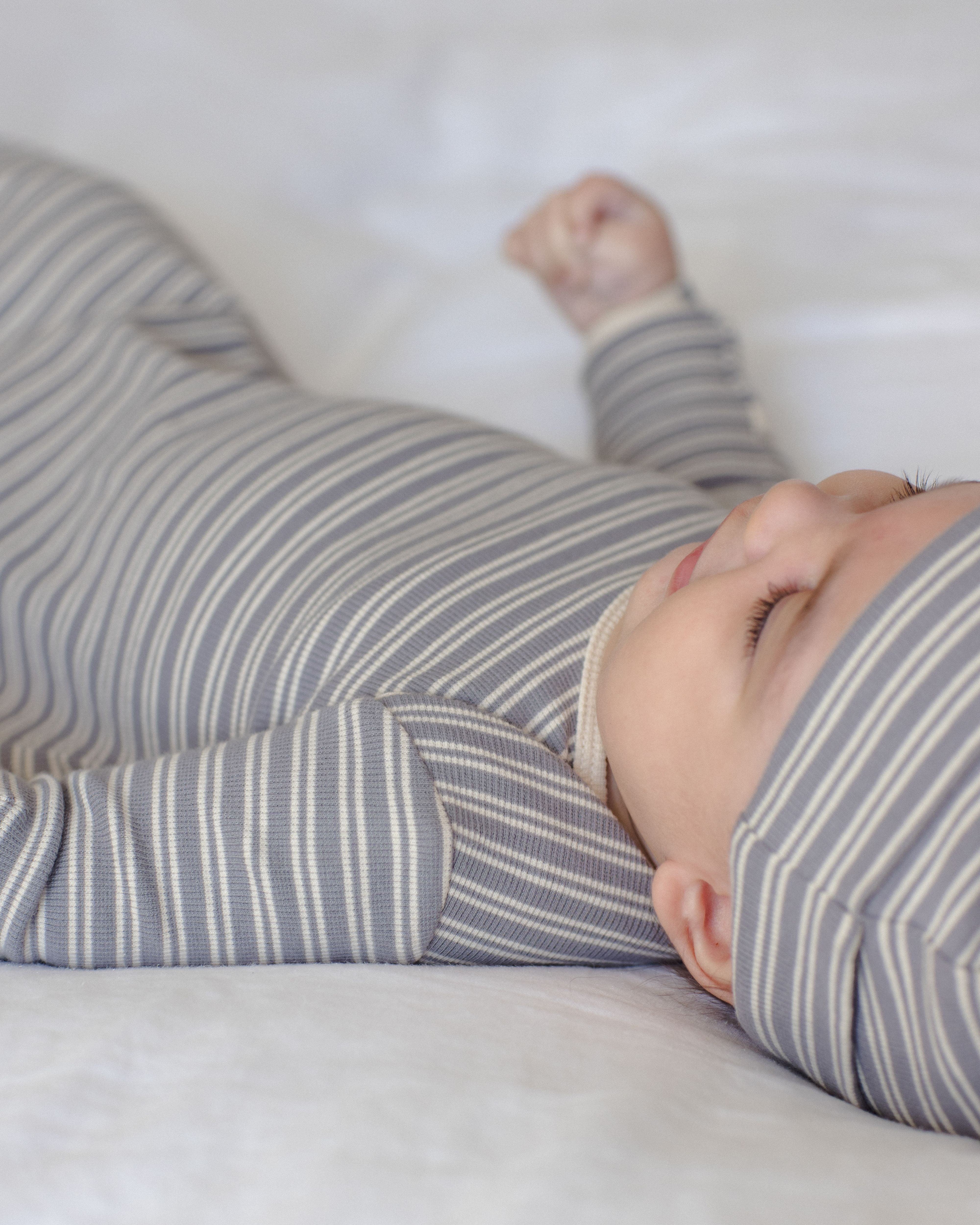 Knotted Baby Gown + Hat Set - Slate Microstripe