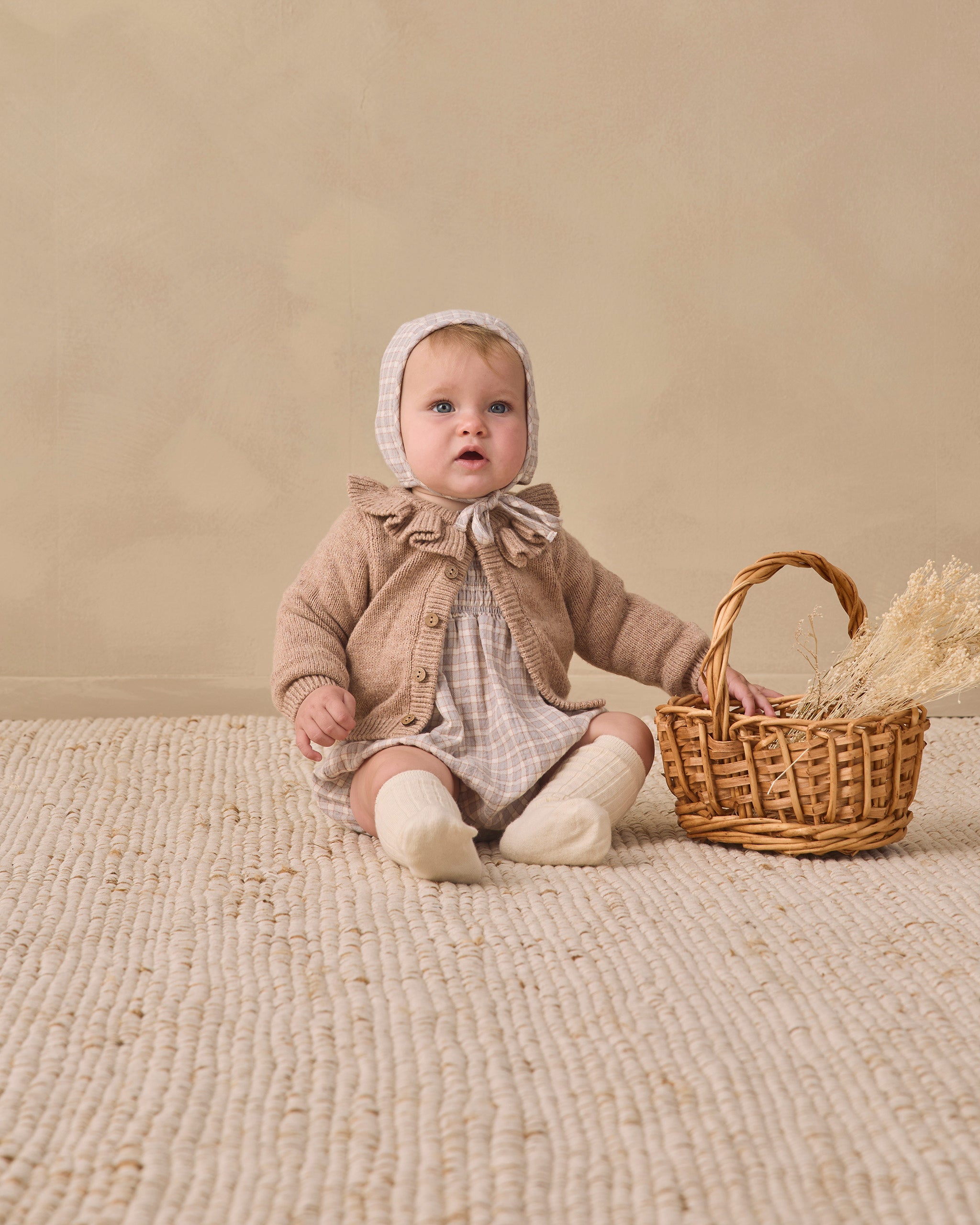 Ruffle Collar Cardigan - Heathered Almond