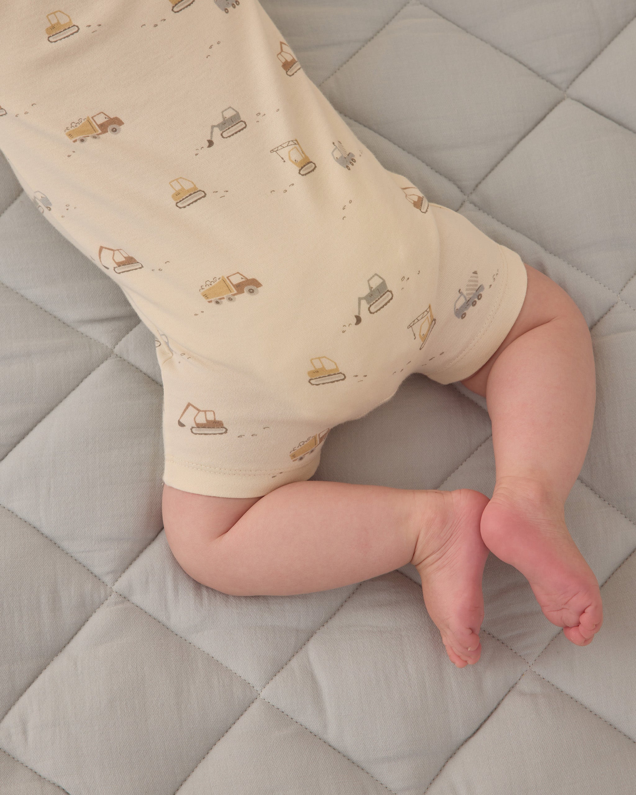 Zip Short Sleeve Sleeper || Construction Trucks