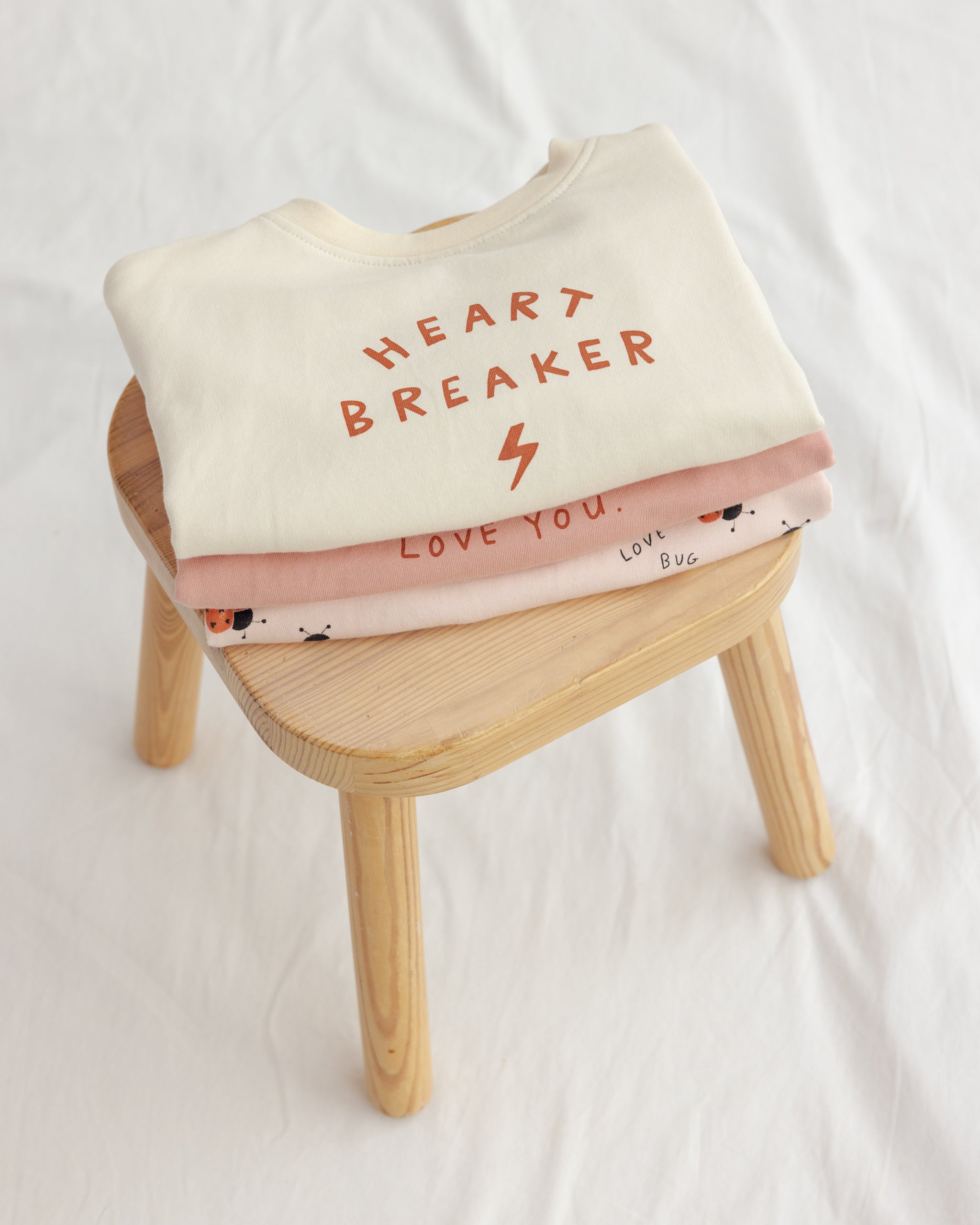 Relaxed Sweatshirt || Heart Breaker