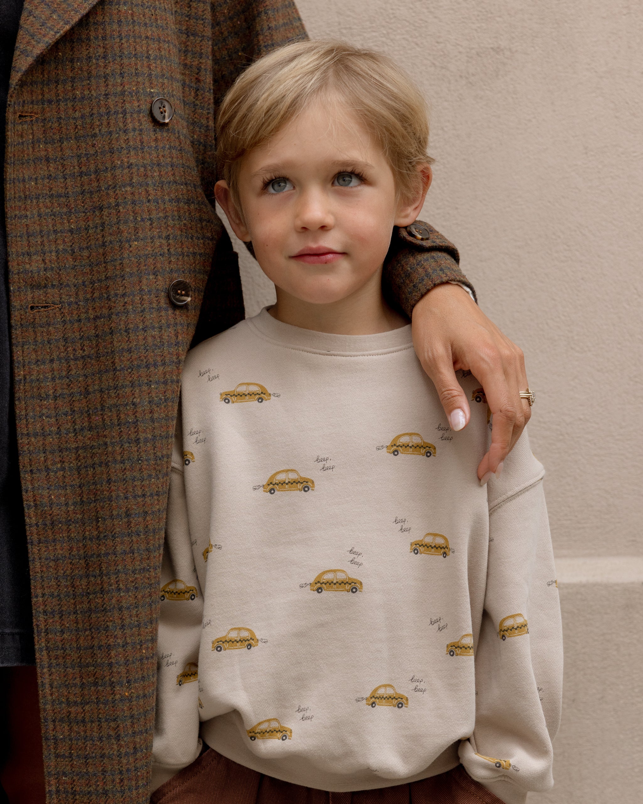 Relaxed Sweatshirt || Taxi