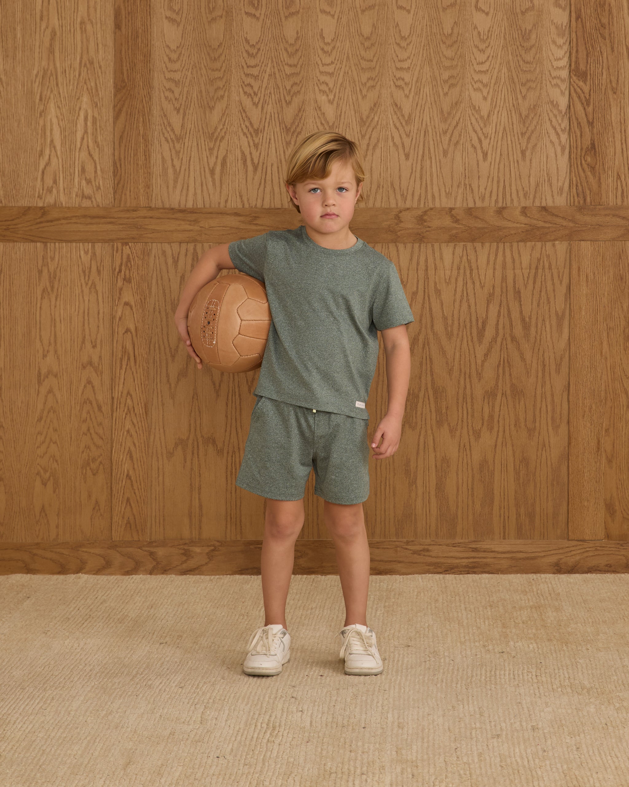 Oceanside Tech Short || Heathered Green