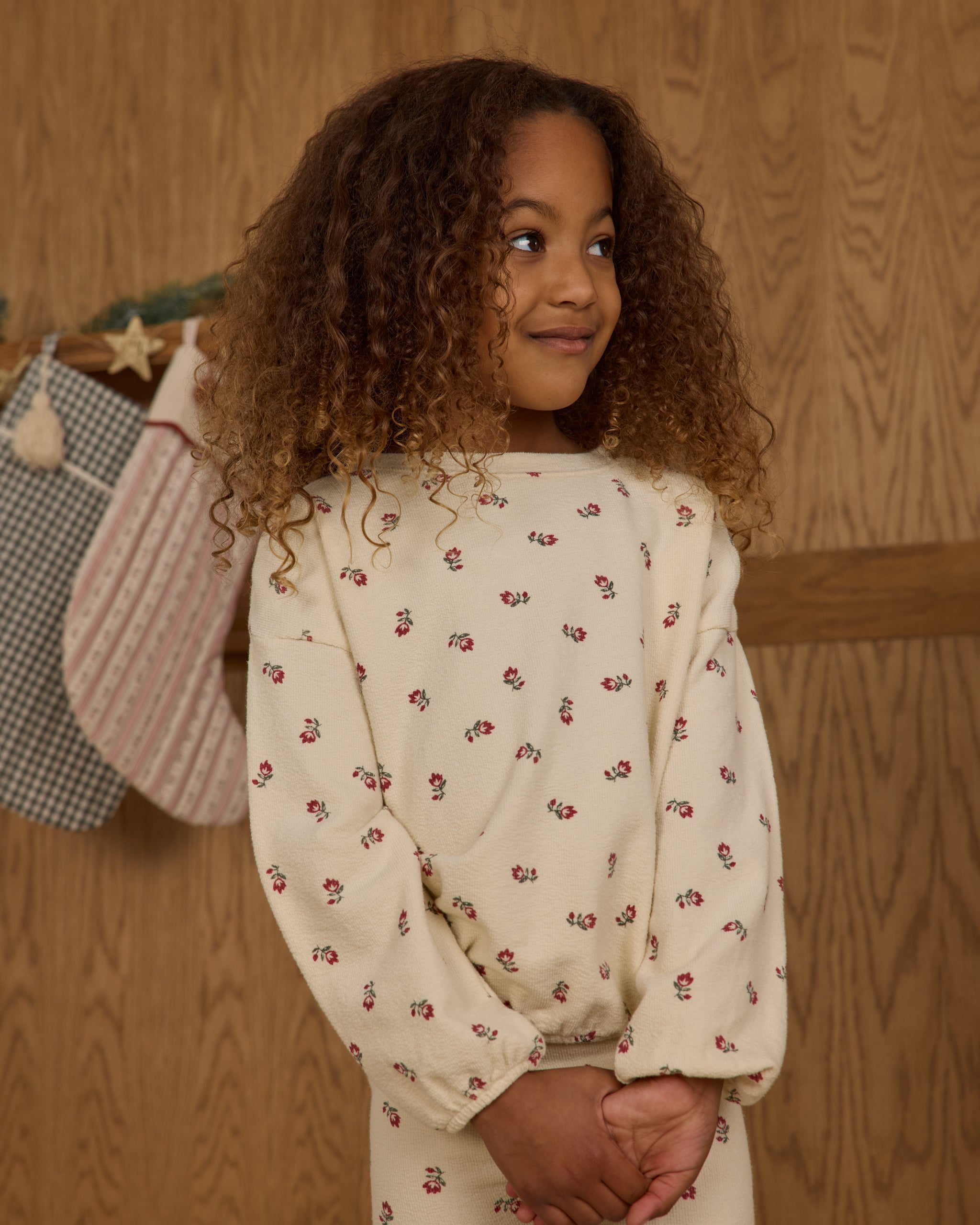 Spongey Knit Set || Ruby Ditsy
