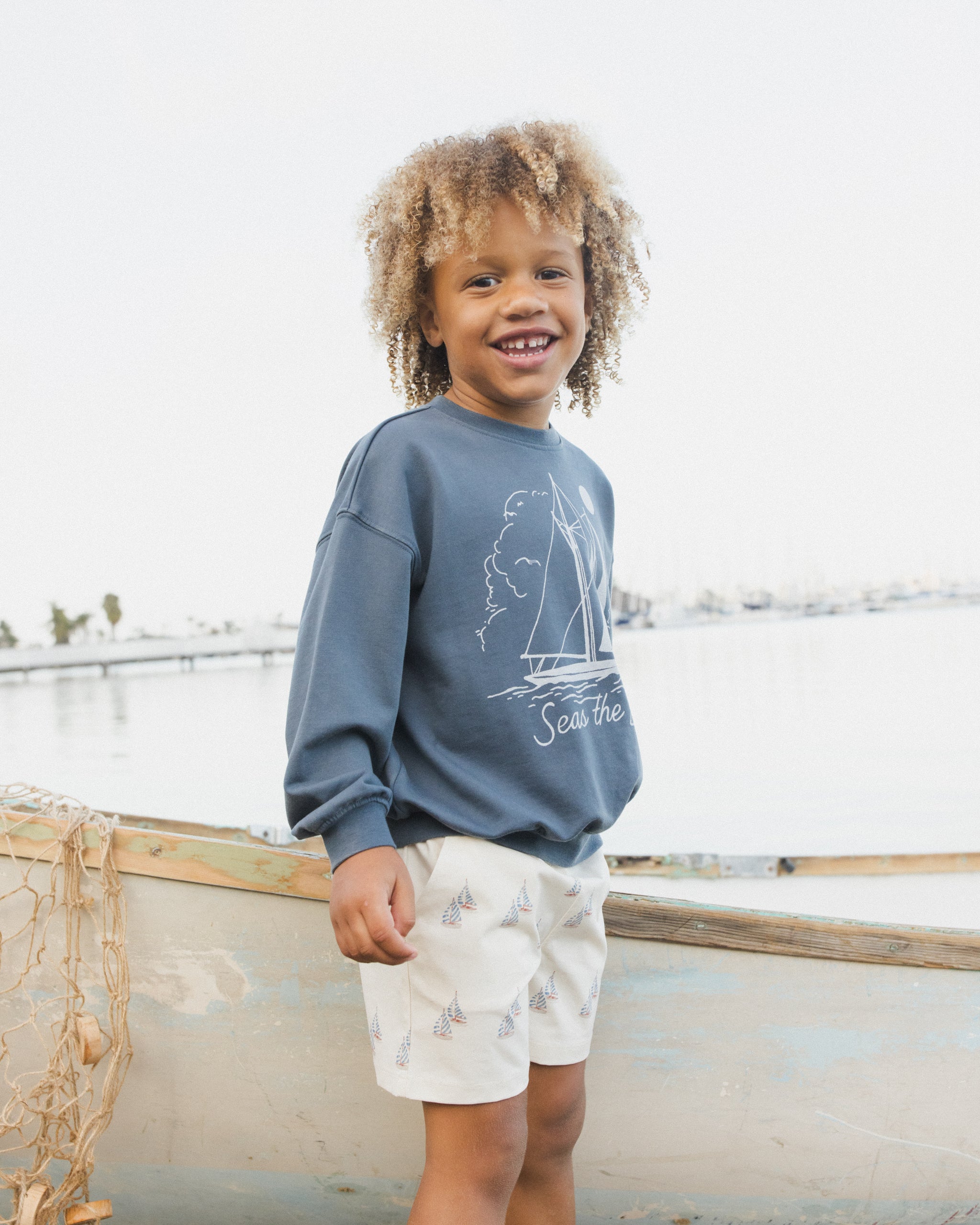 Sweatshirt || Seas the Day