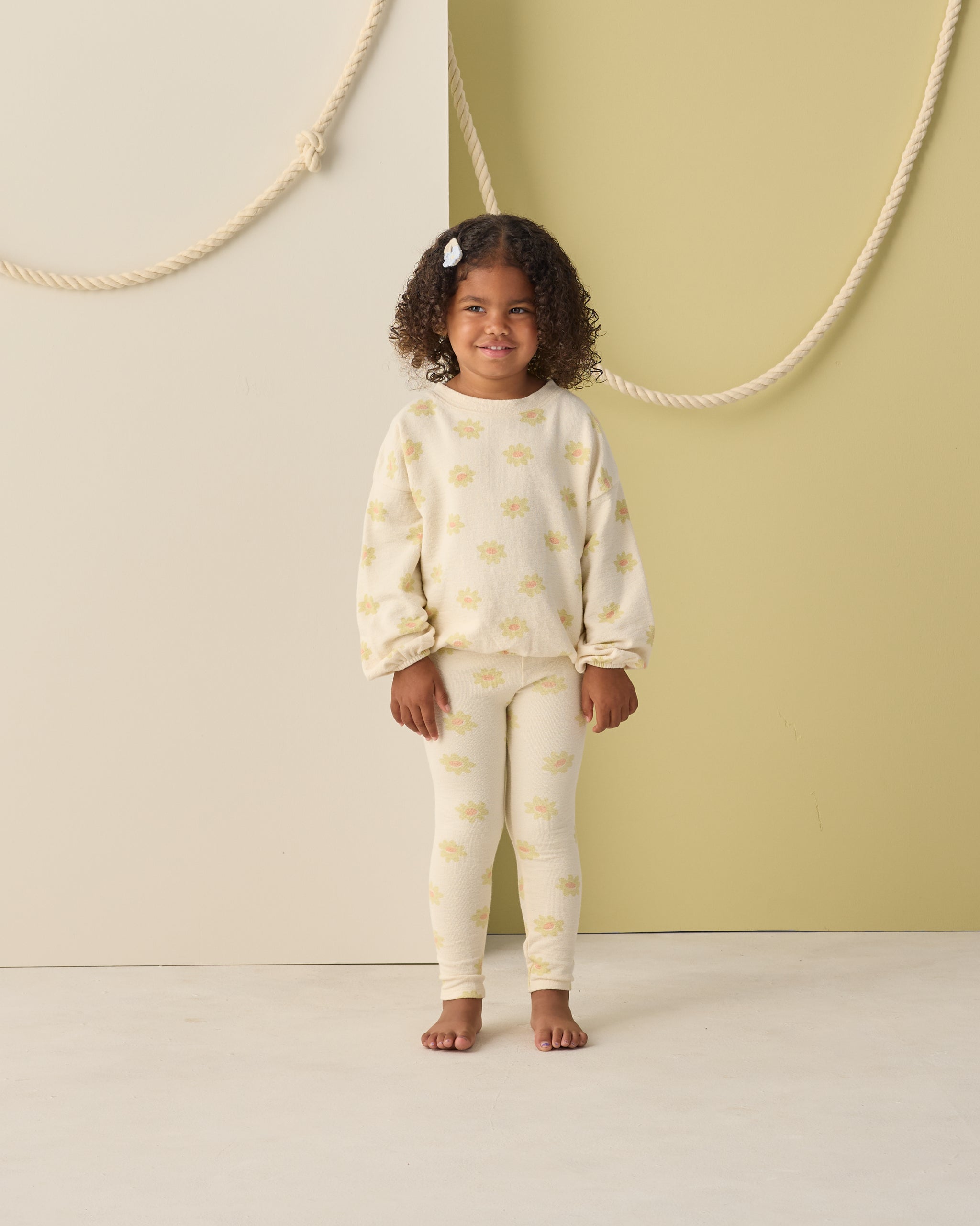 Spongey Knit Set || Yellow Daisy