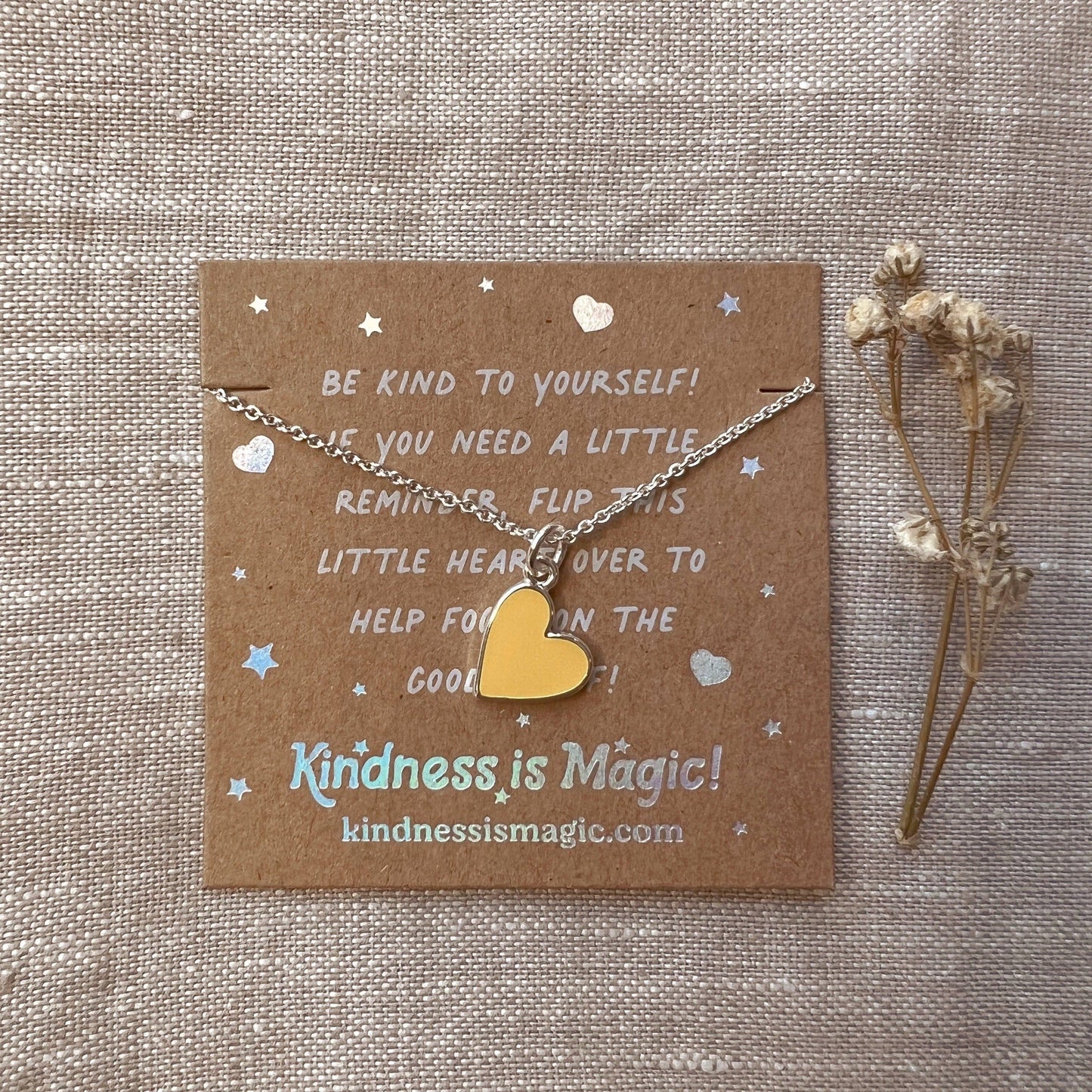 Tiny Heart Necklace Gold - Yellow