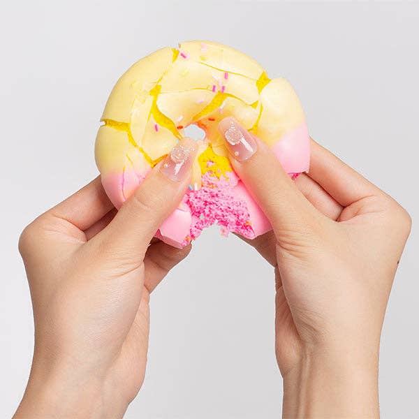 Wax Squishies® Donut Wax Crackle Fidget Toy (1pc)