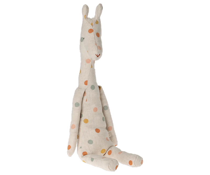 Medium Giraffe