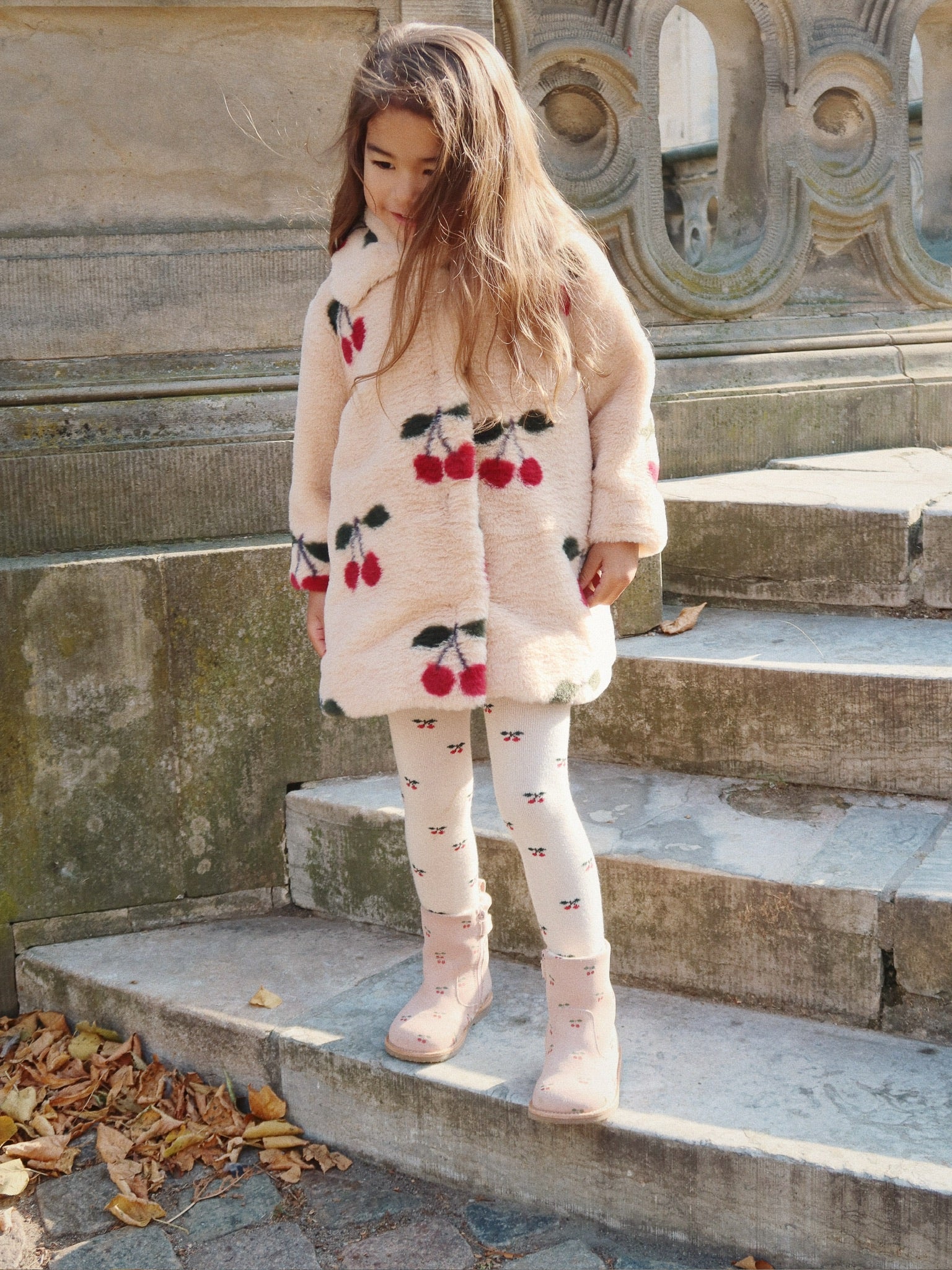 Fuzzie Coat - Ma Grande Cerise