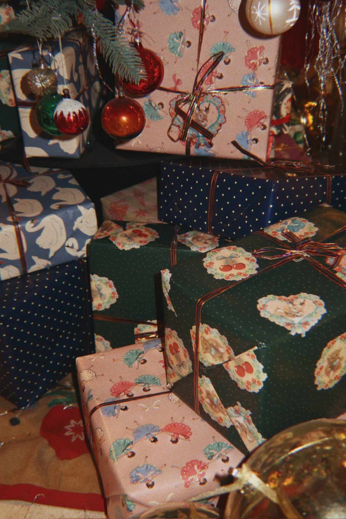Wrapping Paper - Deer Diary Green