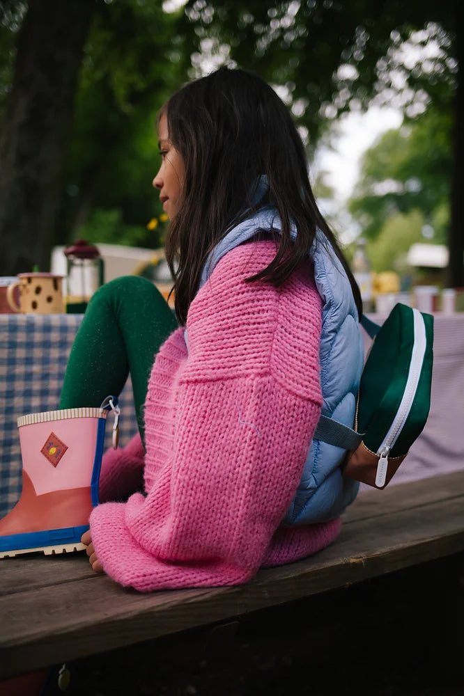 Fanny pack • colourblocking • meet me in the meadows