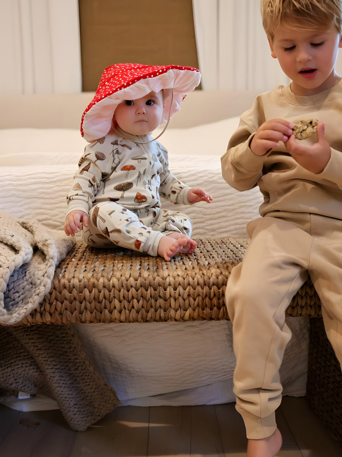 Mushroom Hat Costume: Small (Child)