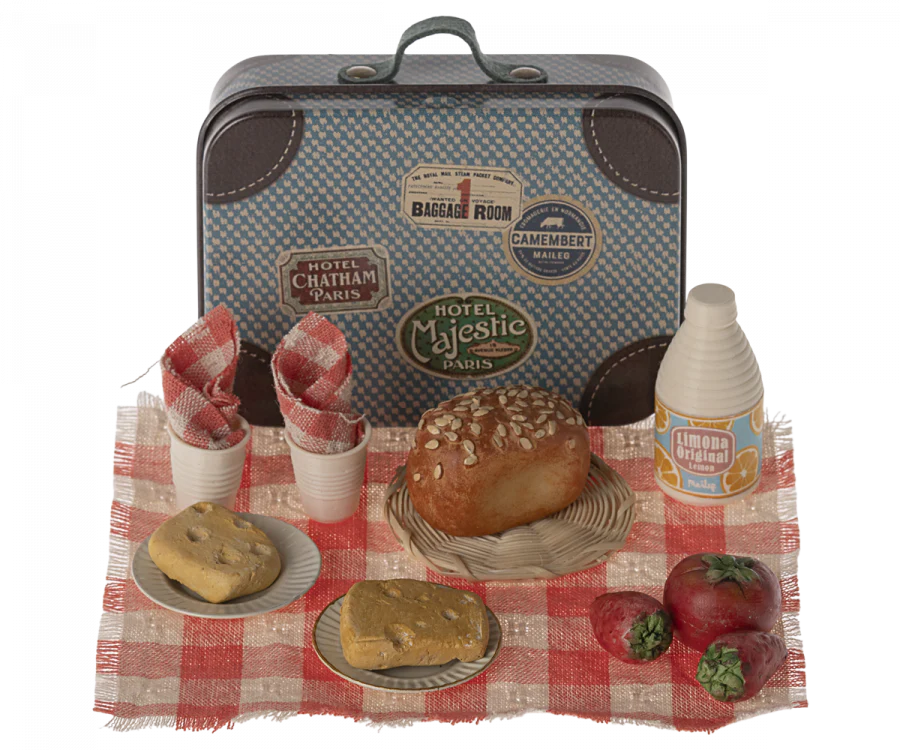 Picnic Set, Mouse