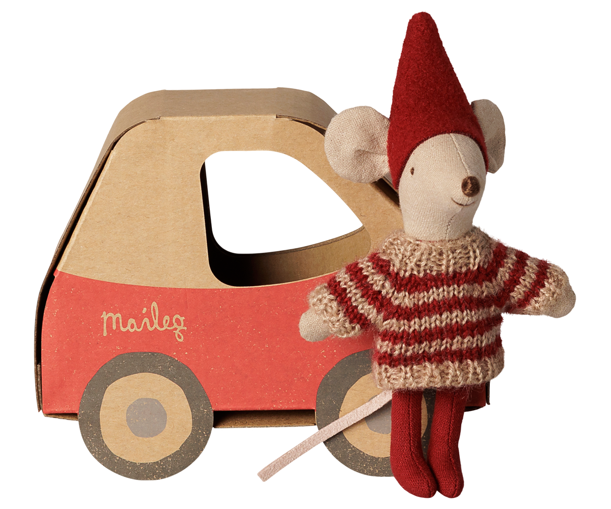 Christmas Mouse, Little Sister in Car Box