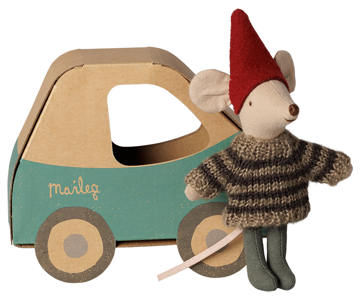 Christmas Mouse, Little Brother in Car Box