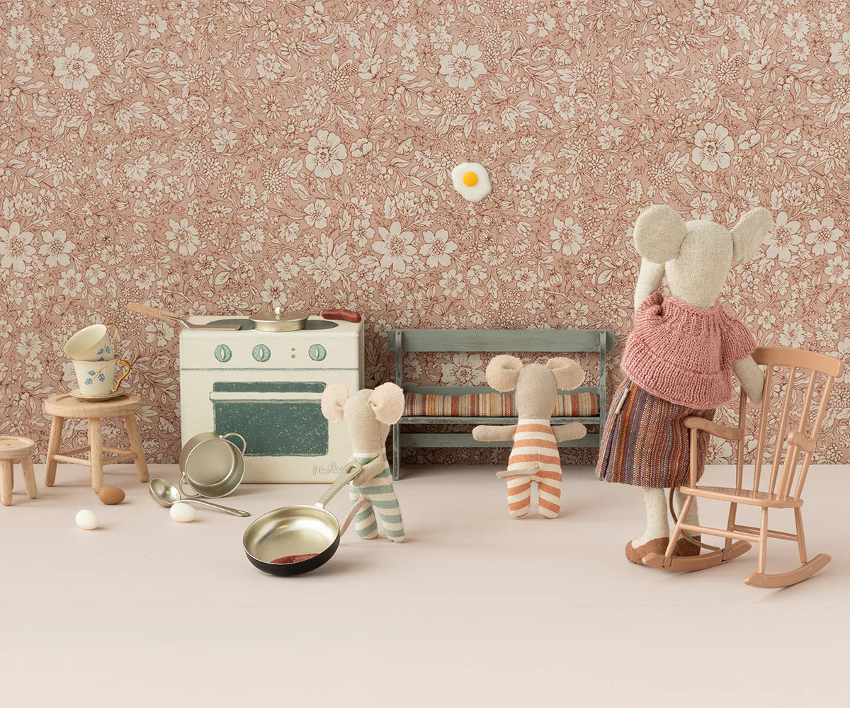 Miniature cooking set