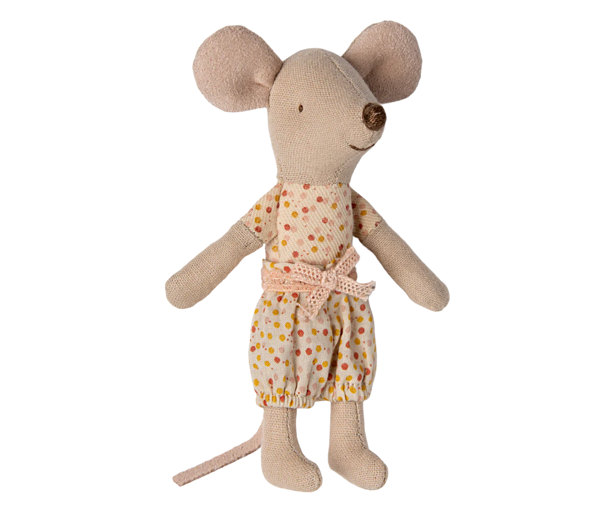 Little Sister, Mouse in Matchbox