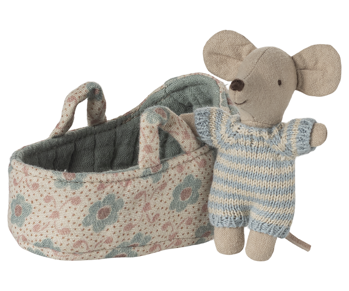 Baby Mouse in Carry Cot - Blue