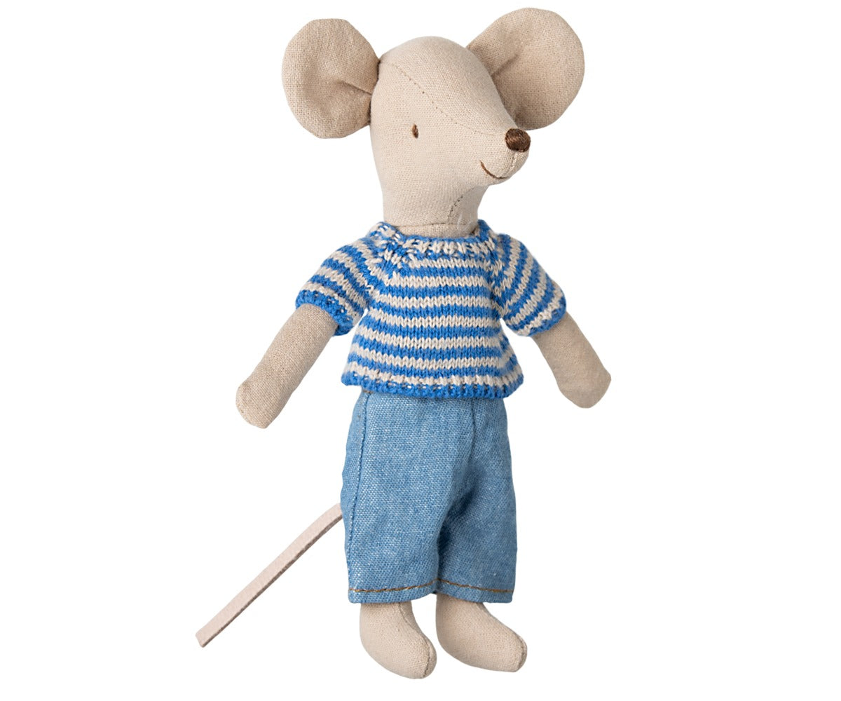 Knitted Sweater and Pants, Big Brother Mouse