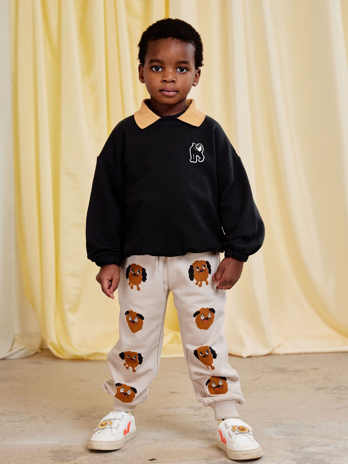 Panther Patch Collar Sweatshirt - Black