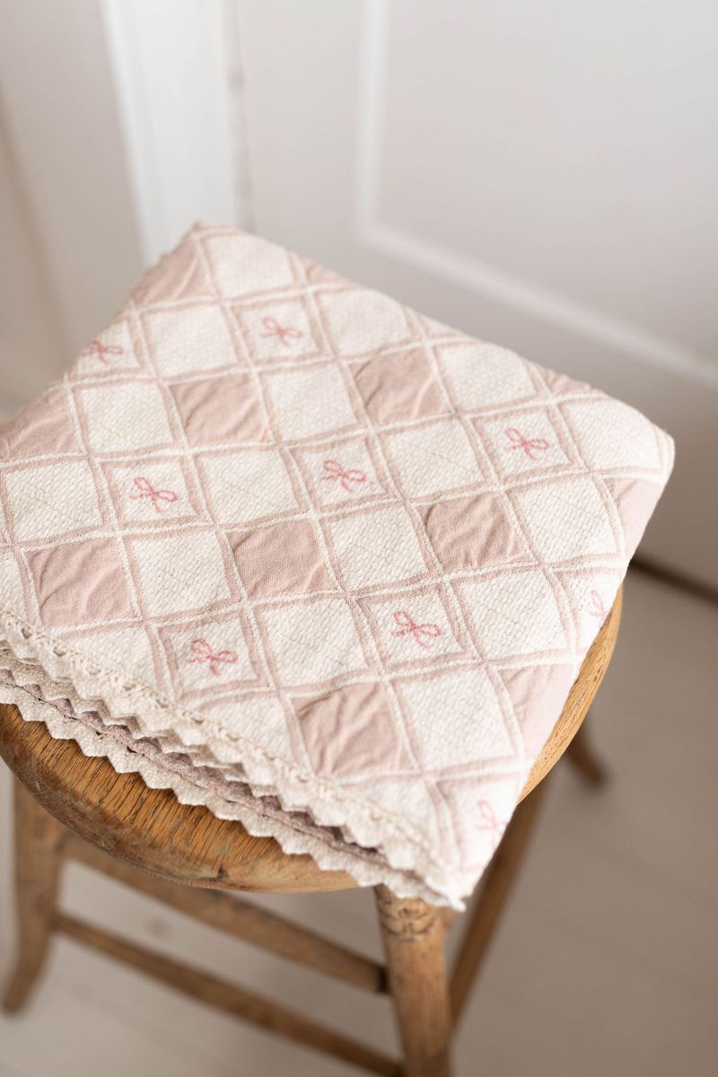 Patchwork Blanket - Bows