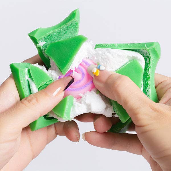 Mystery Wax Crack Blind Squishies