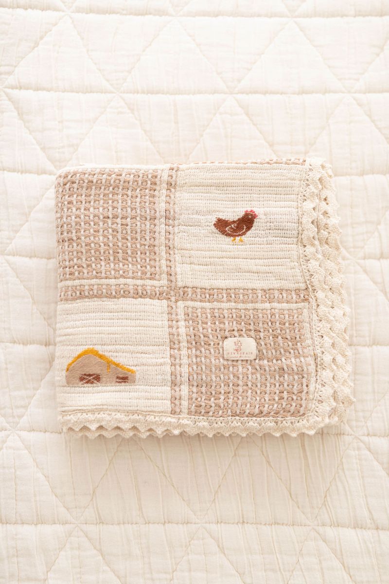 Patchwork Blanket - Farm