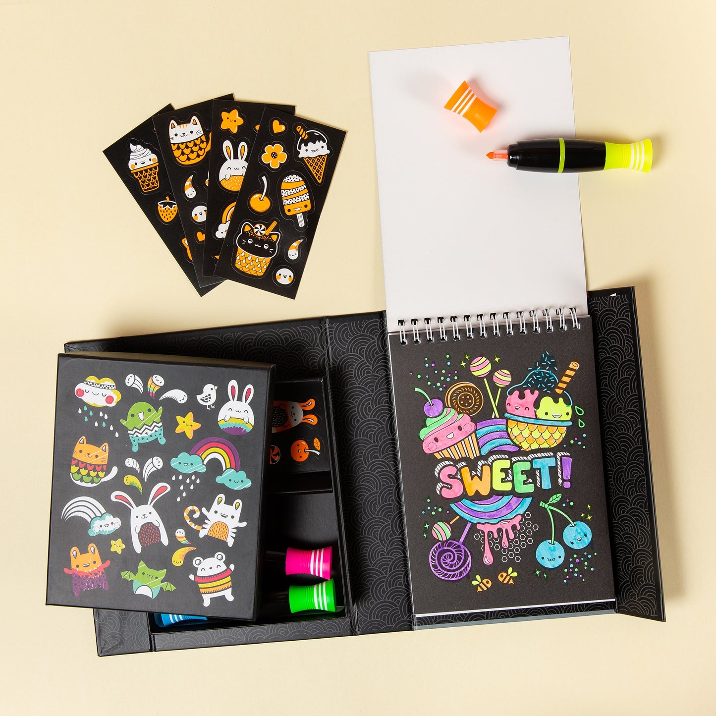 GLOW FRIENDS - NEON  COLOR SET