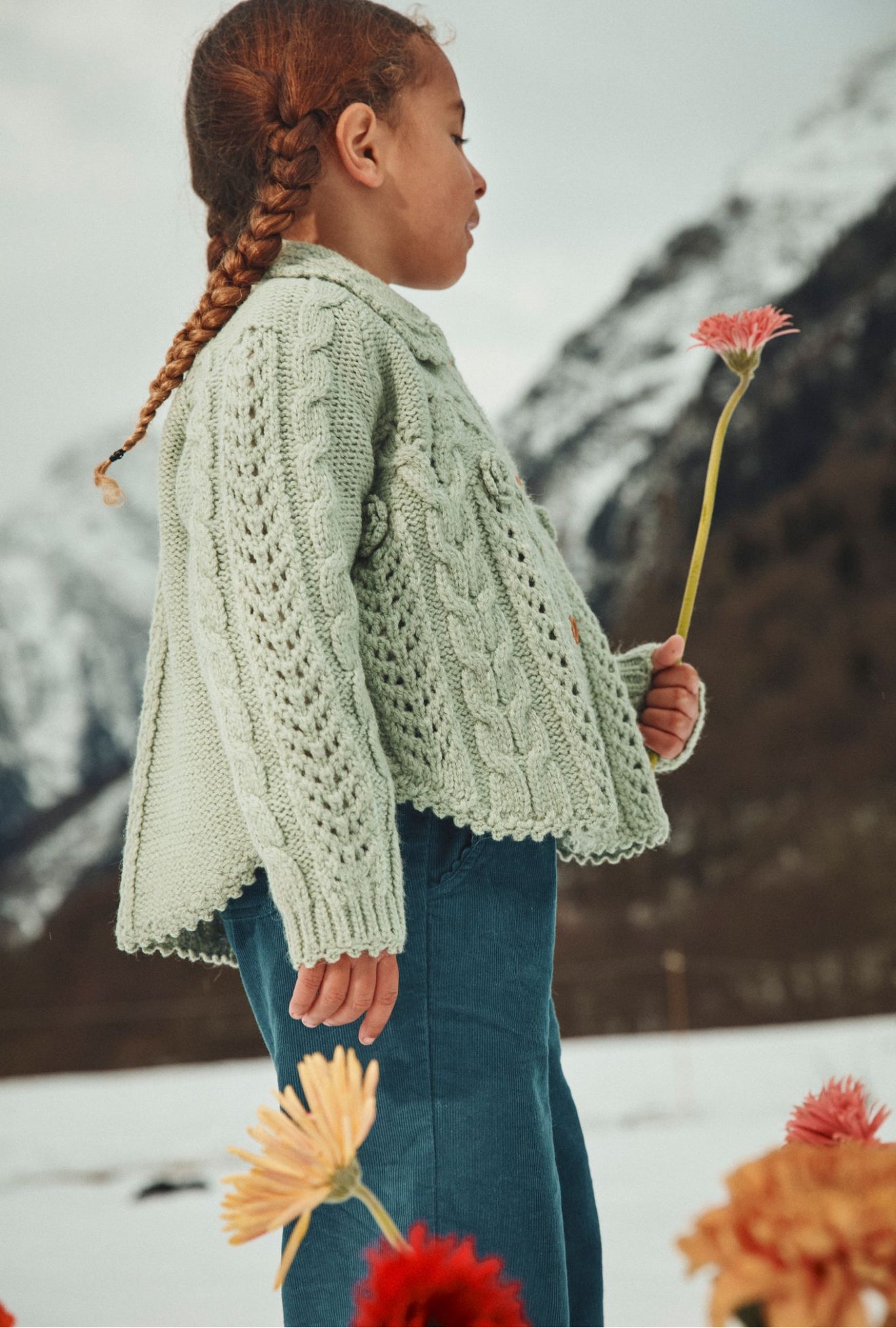Khellana Cape - Almond