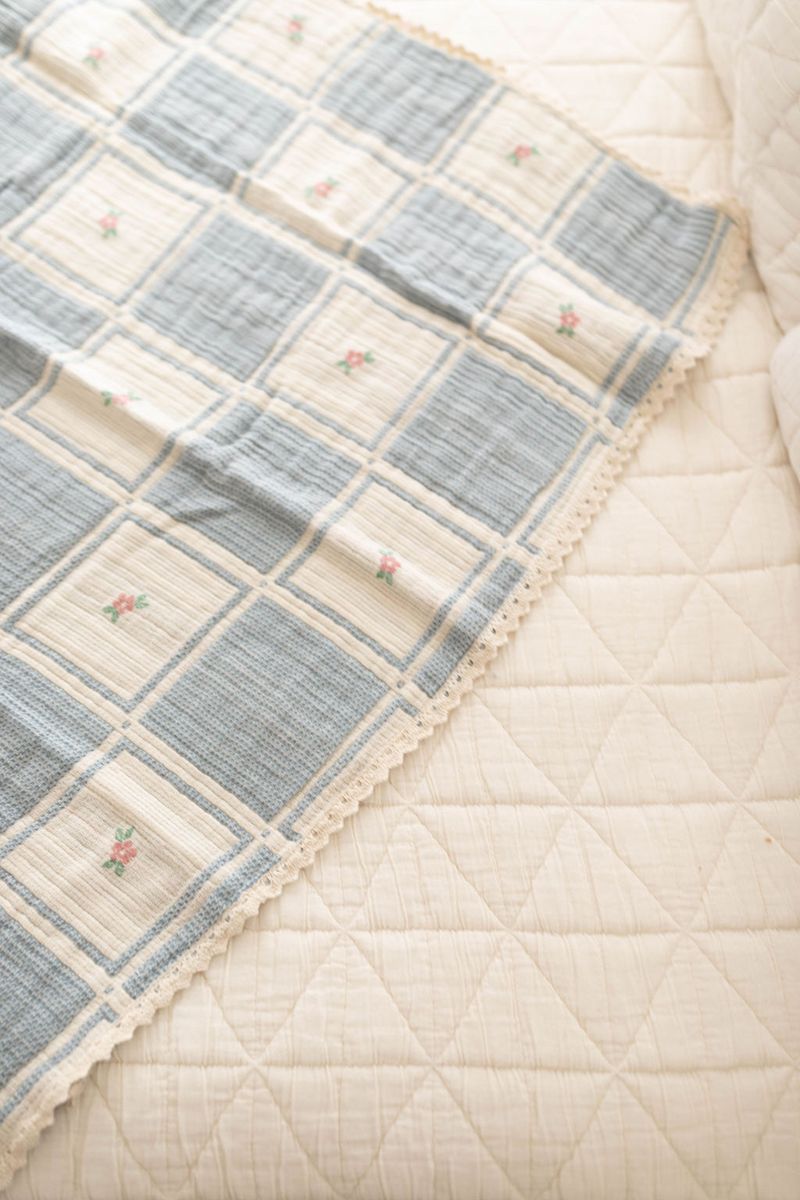 Patchwork Blanket - Spring Bloom