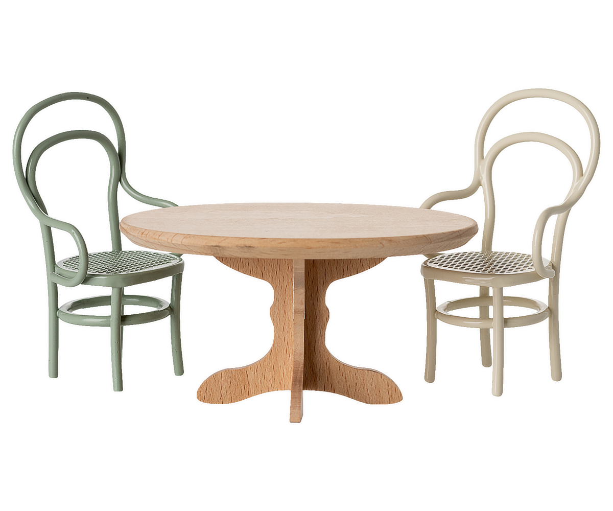 Oval Dining Table, Mouse - Nature