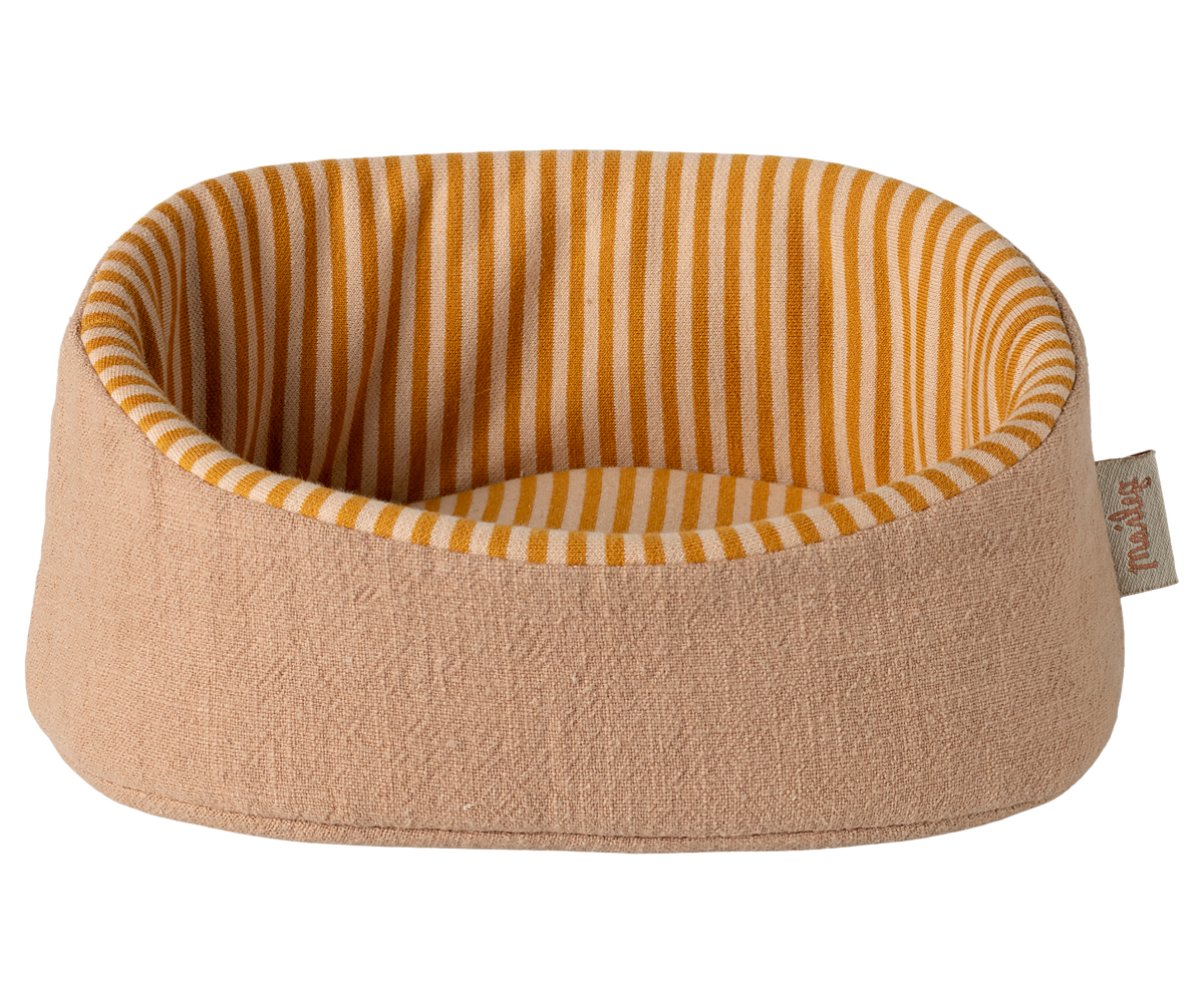 Pet Basket - Powder