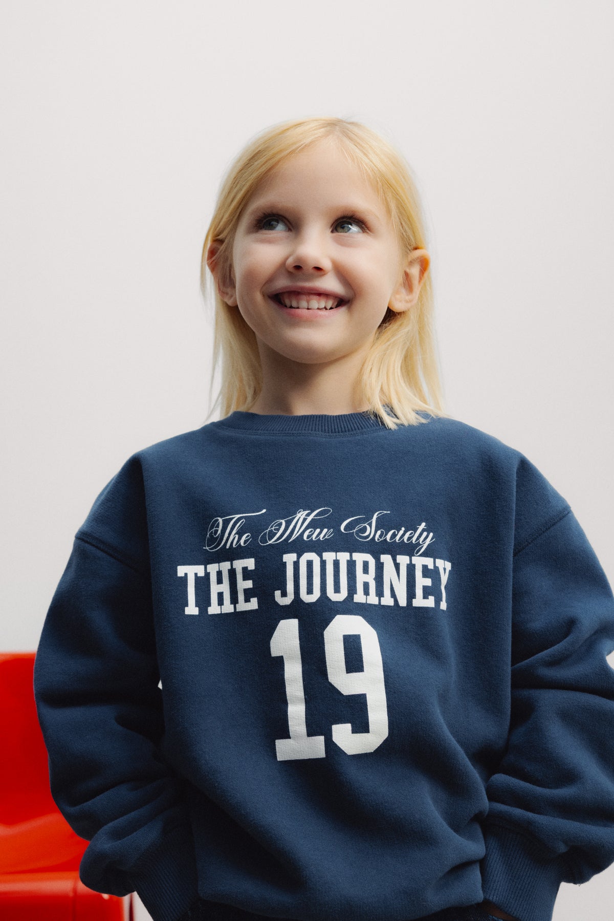 Eris Sweatshirt - Black Iris