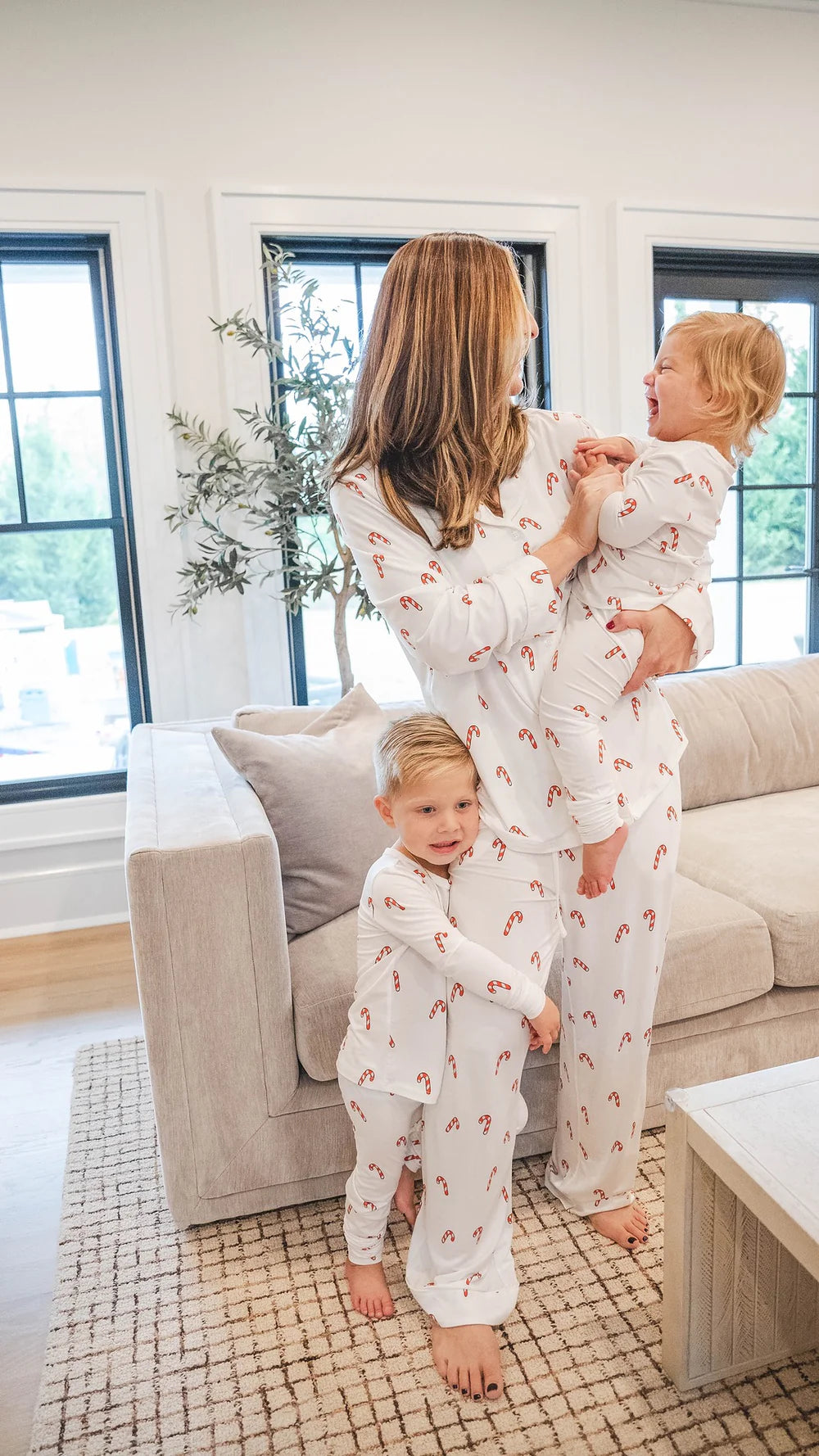 Candy cane dreams women's pajama set