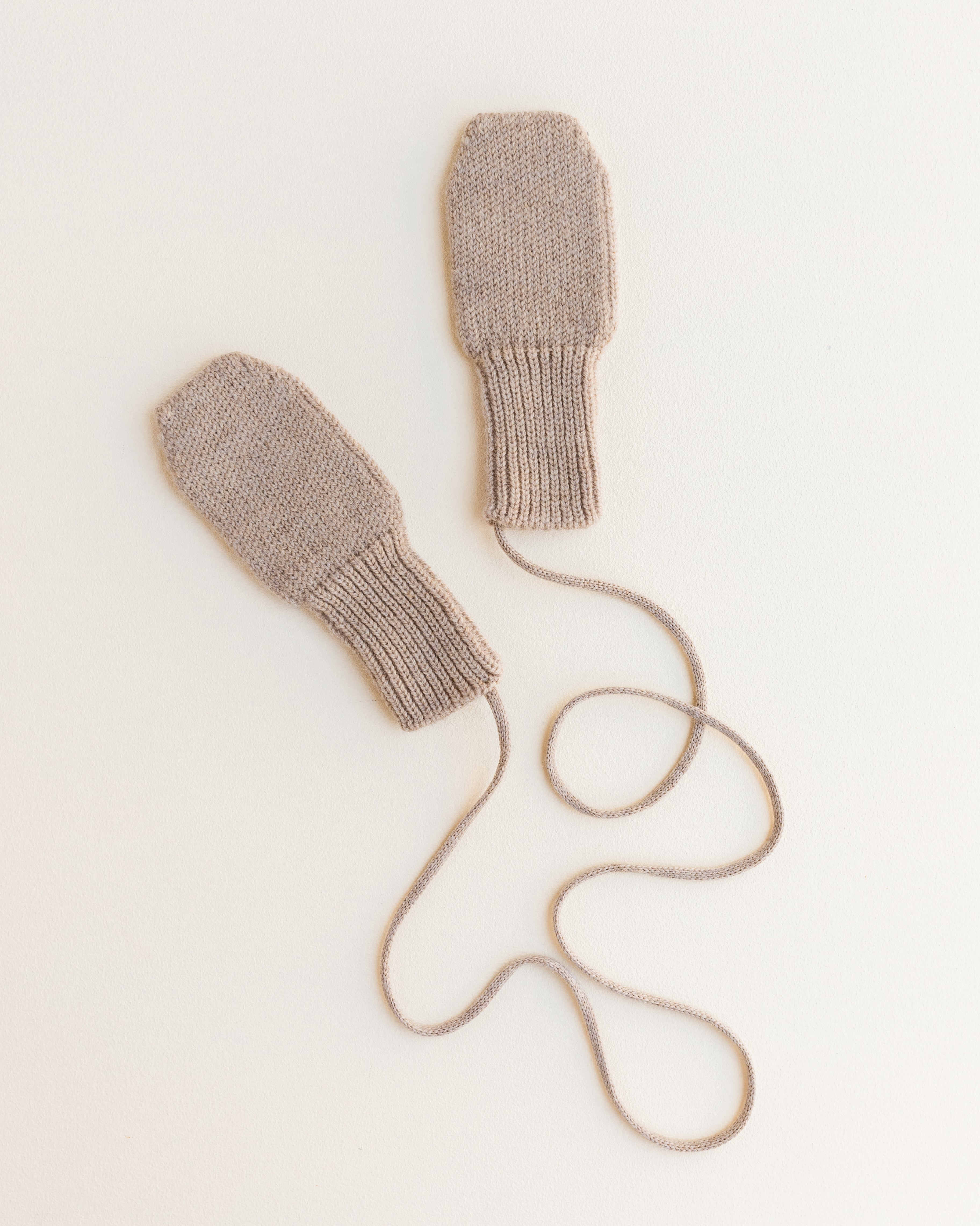 Mittens Fiza