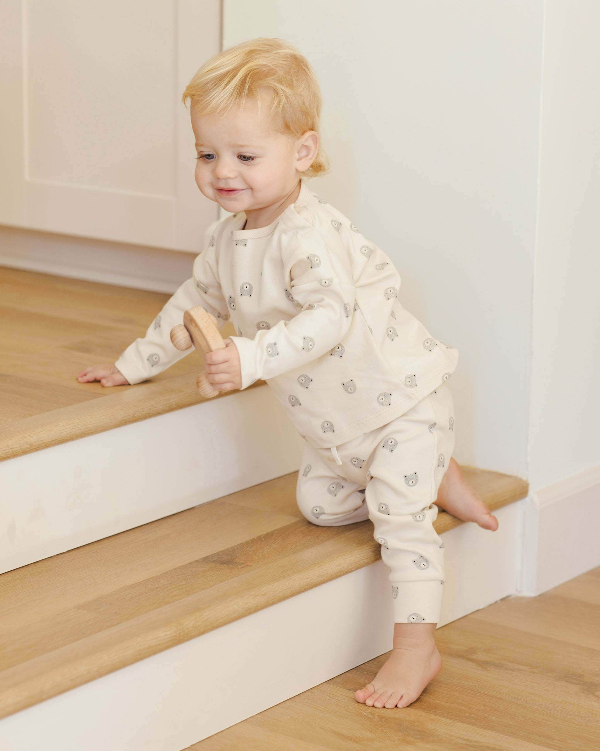 Long Sleeve Tee and Pant Set || Bears