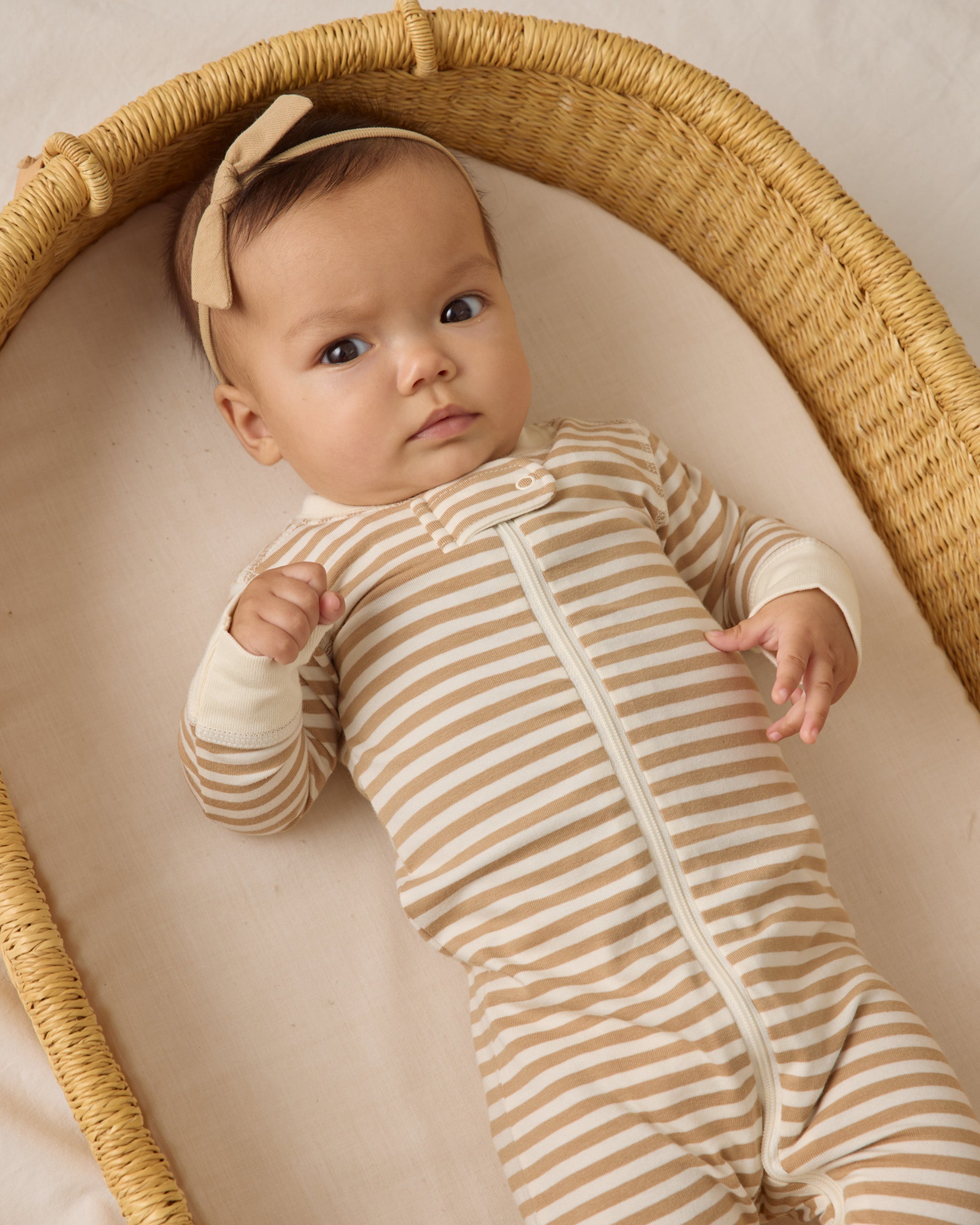 Zip Long Sleeve Sleeper || Gold Stripe