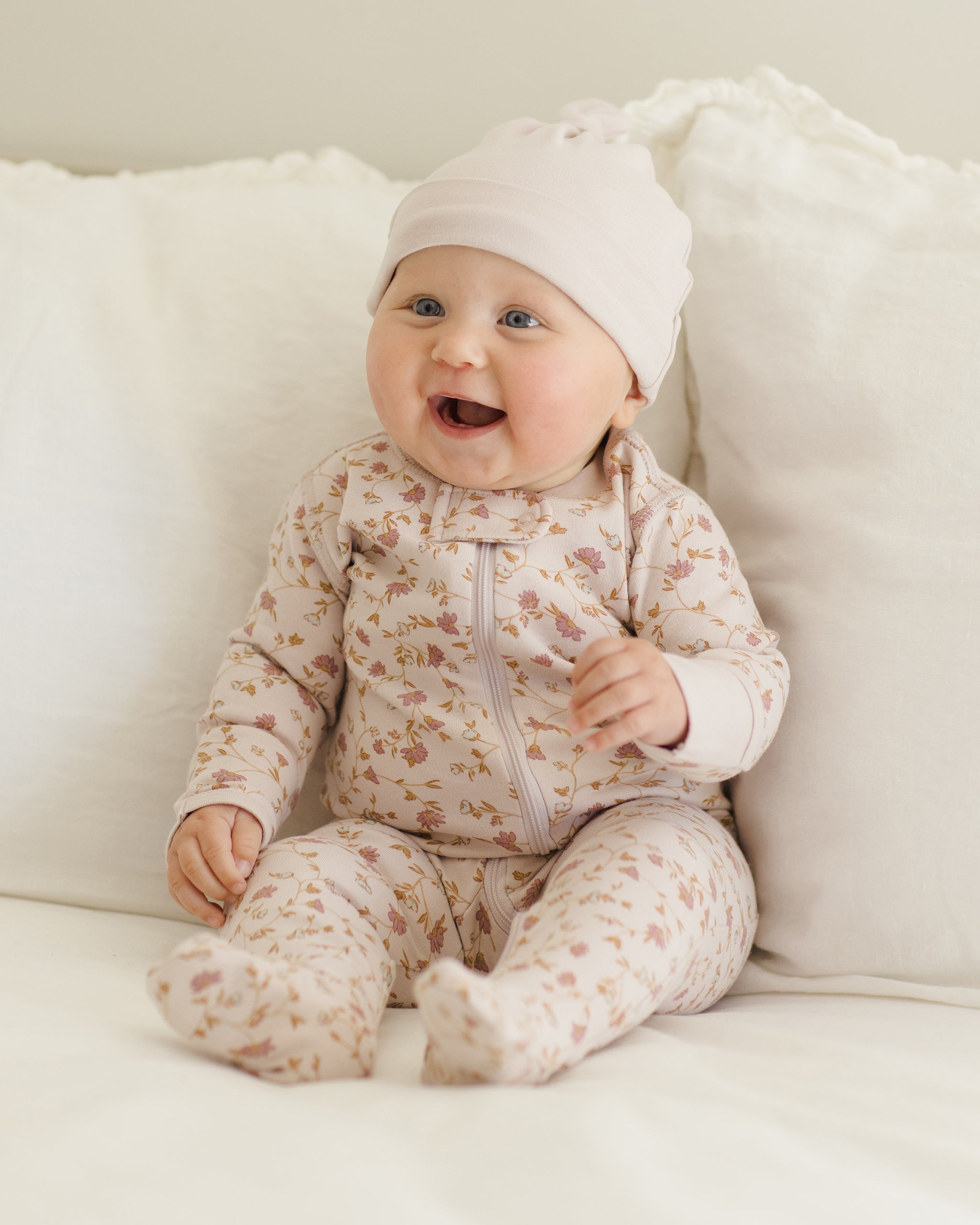Knotted Baby Hat || Lilac