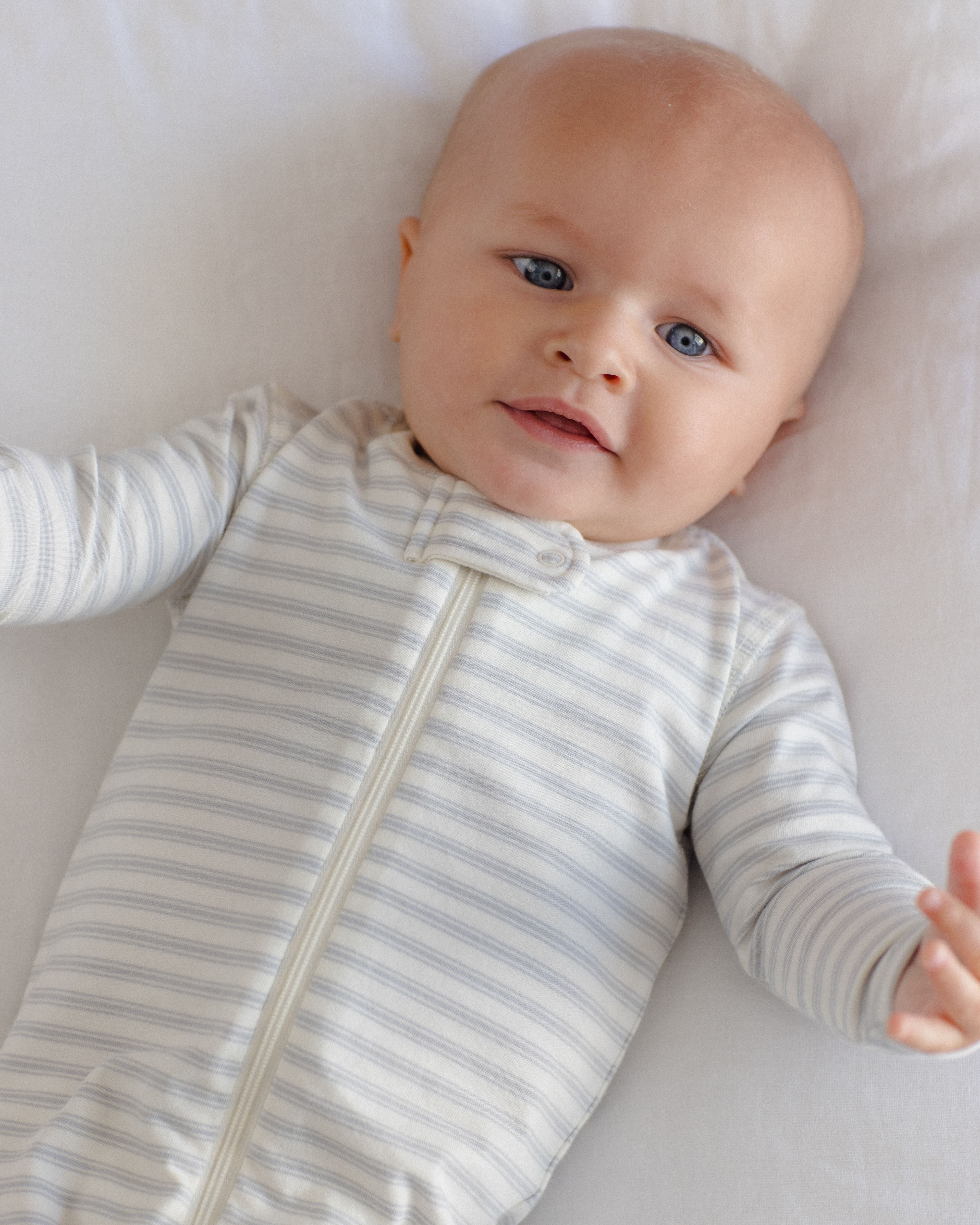 Zip Long Sleeve Sleeper Footie - Cloud Stripe