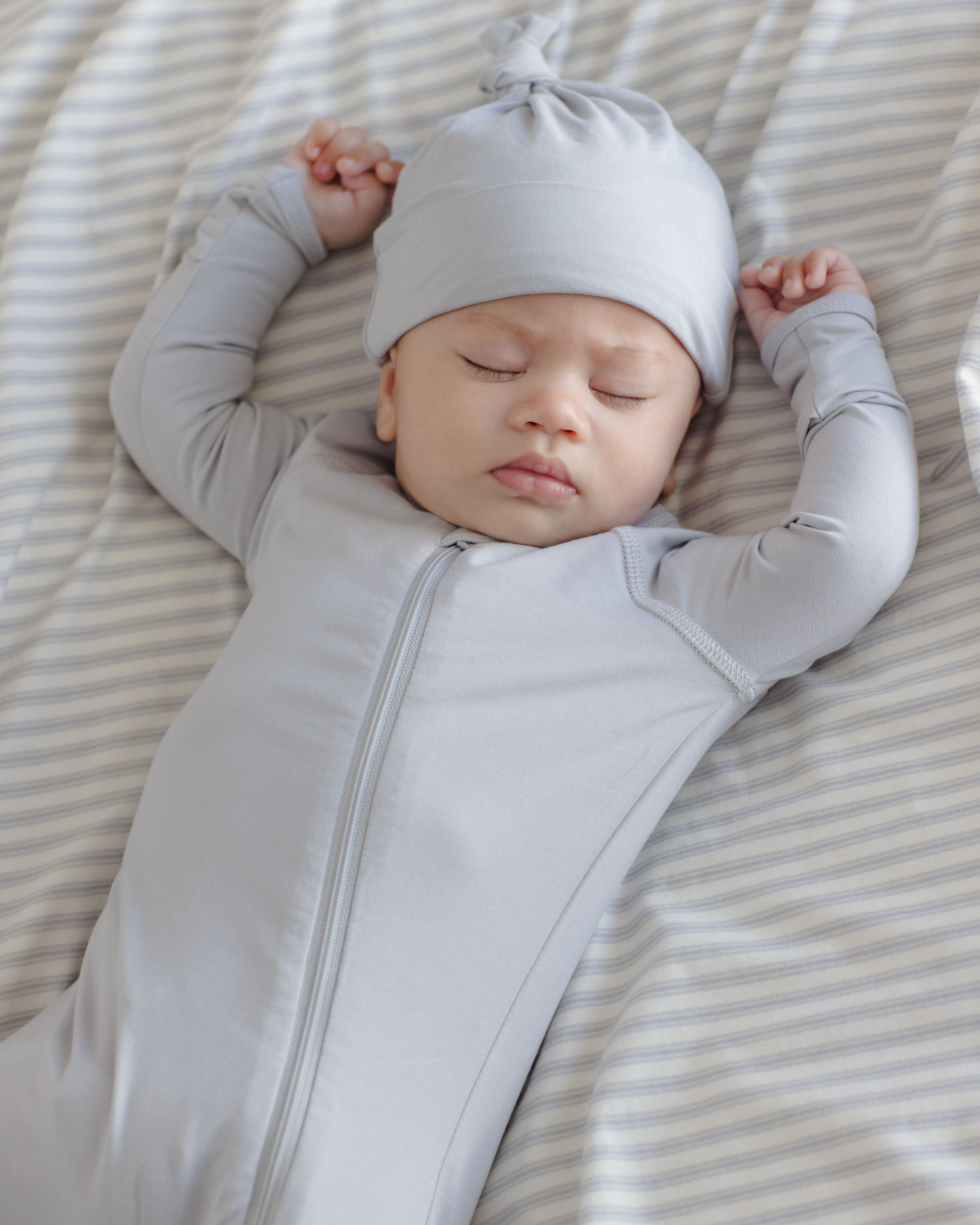 Bamboo Zip Footie - Cloud